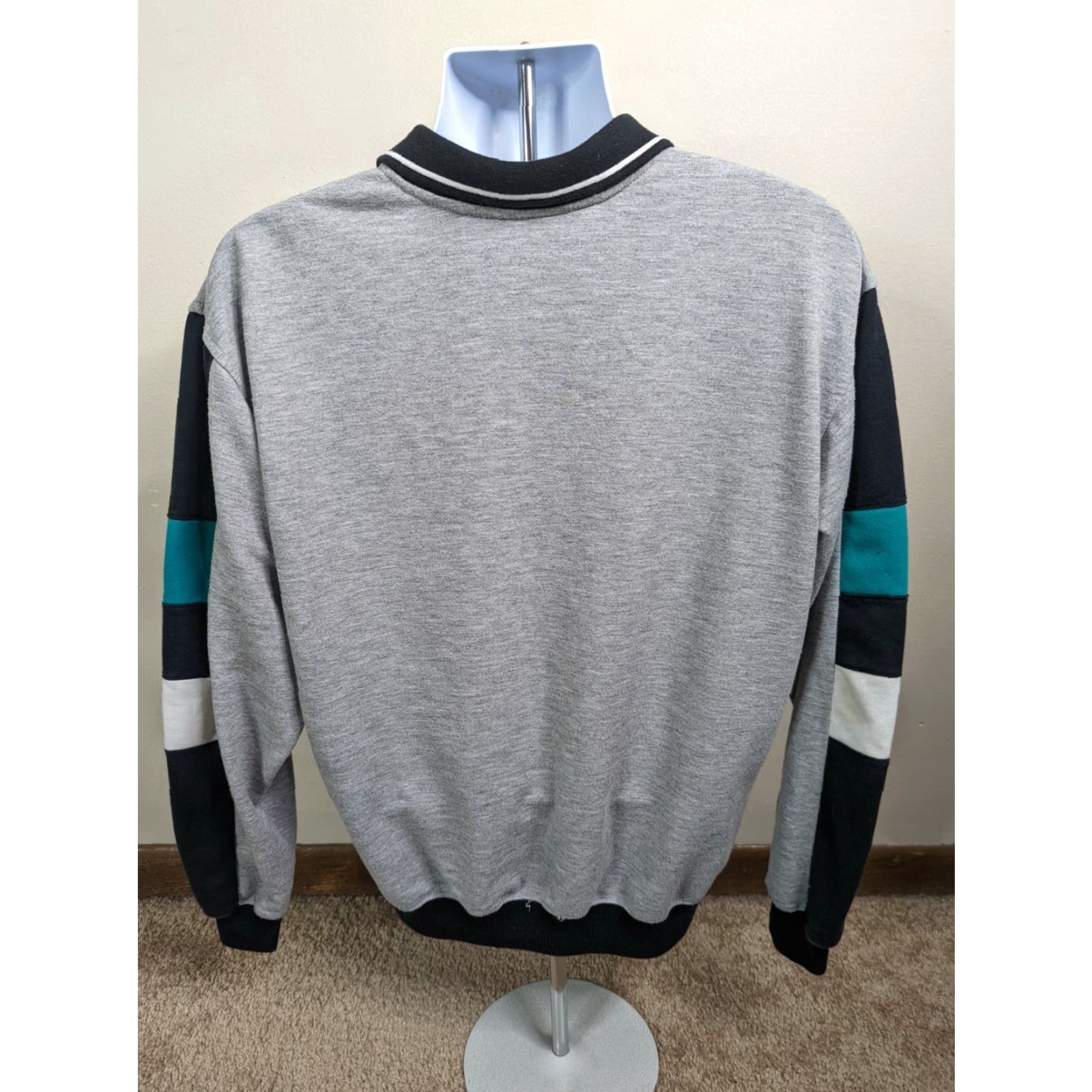 Vintage VINTAGE Knightsbridge Striped Polo Sweatshirt Size L Gray 80s 90s Mens Womens Unisex Adults Sweatshirt Polo Shirt Size US L / EU 52-54 / 3 - 3 Thumbnail