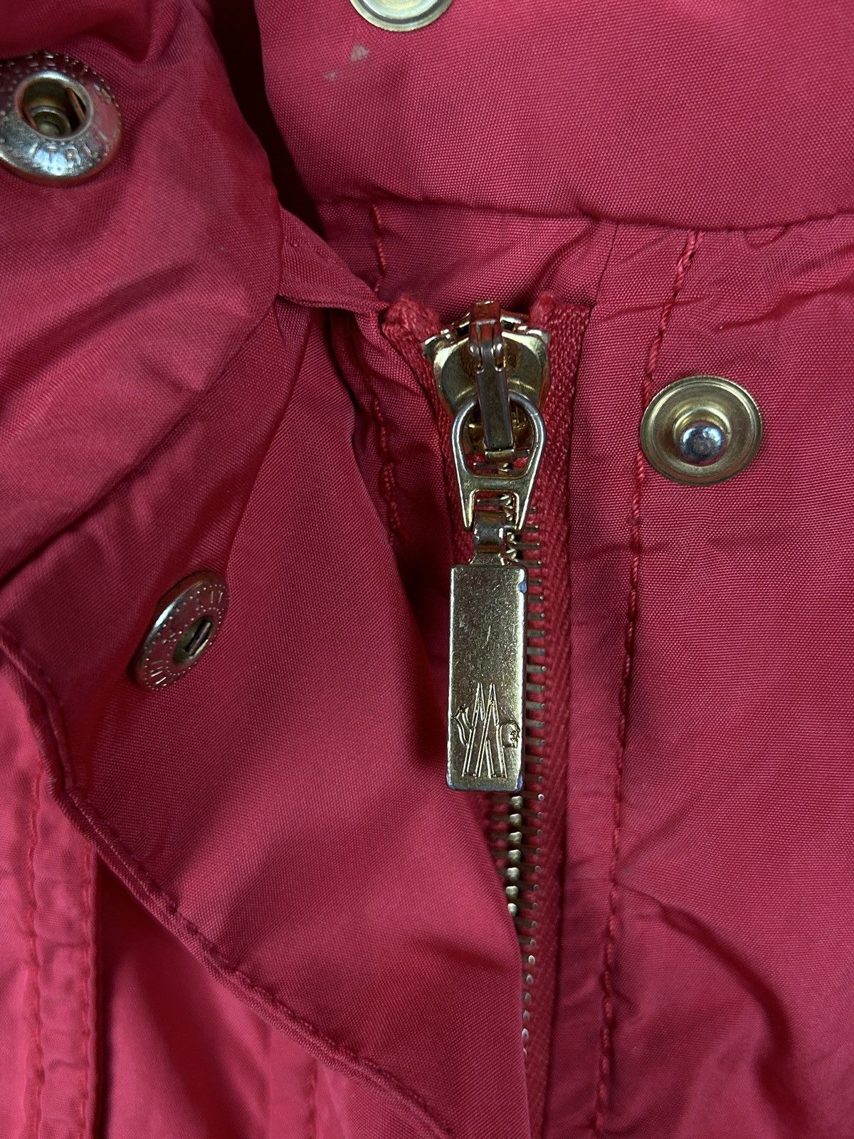 Moncler Moncler Red Rain Jacket Nylon Coat Size 4 Size L / US 10 / IT 46 - 11 Thumbnail