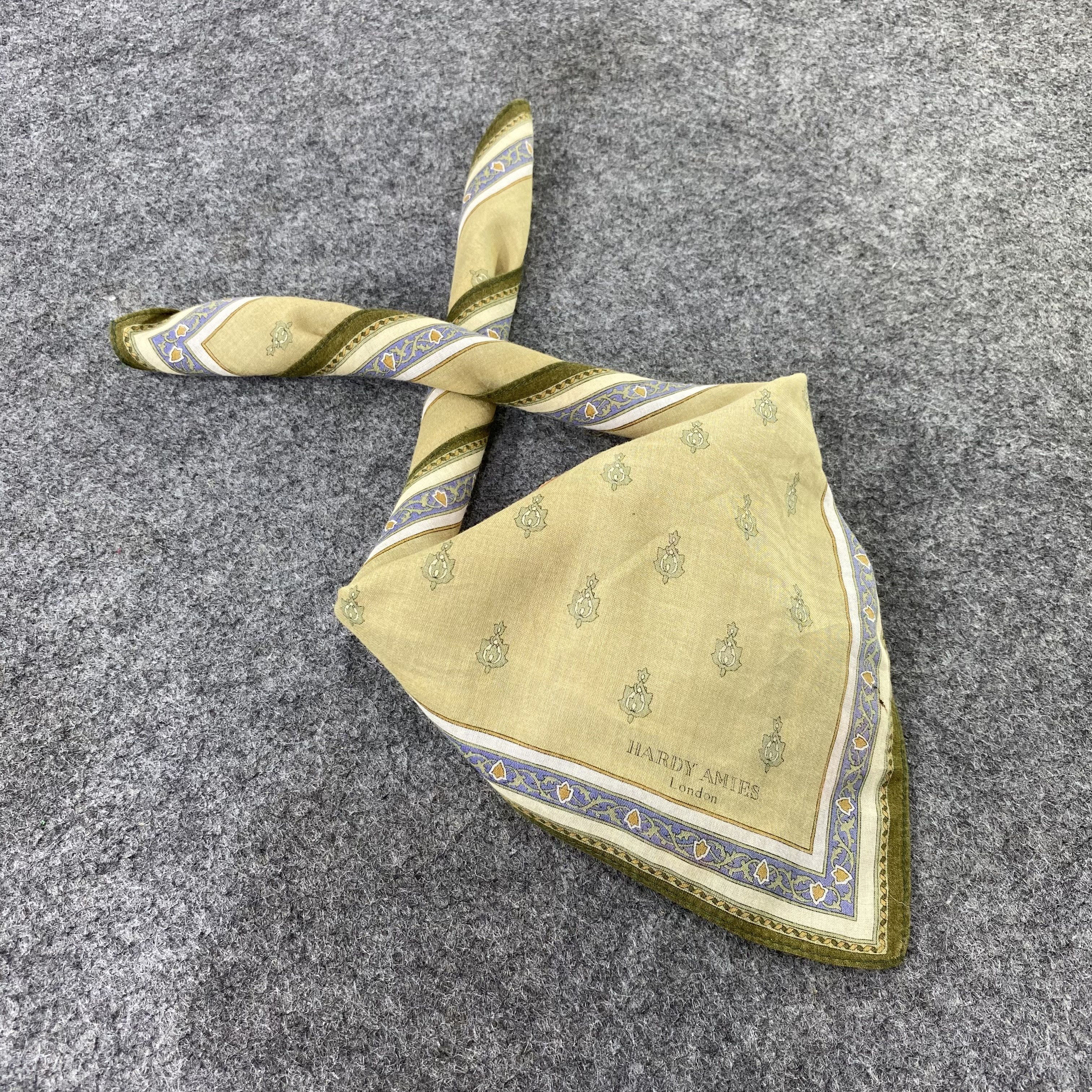 Hardy Amies Hardy Amies Handkerchief / Bandana / Neckerchief-B548 Size ONE SIZE - 1 Thumbnail