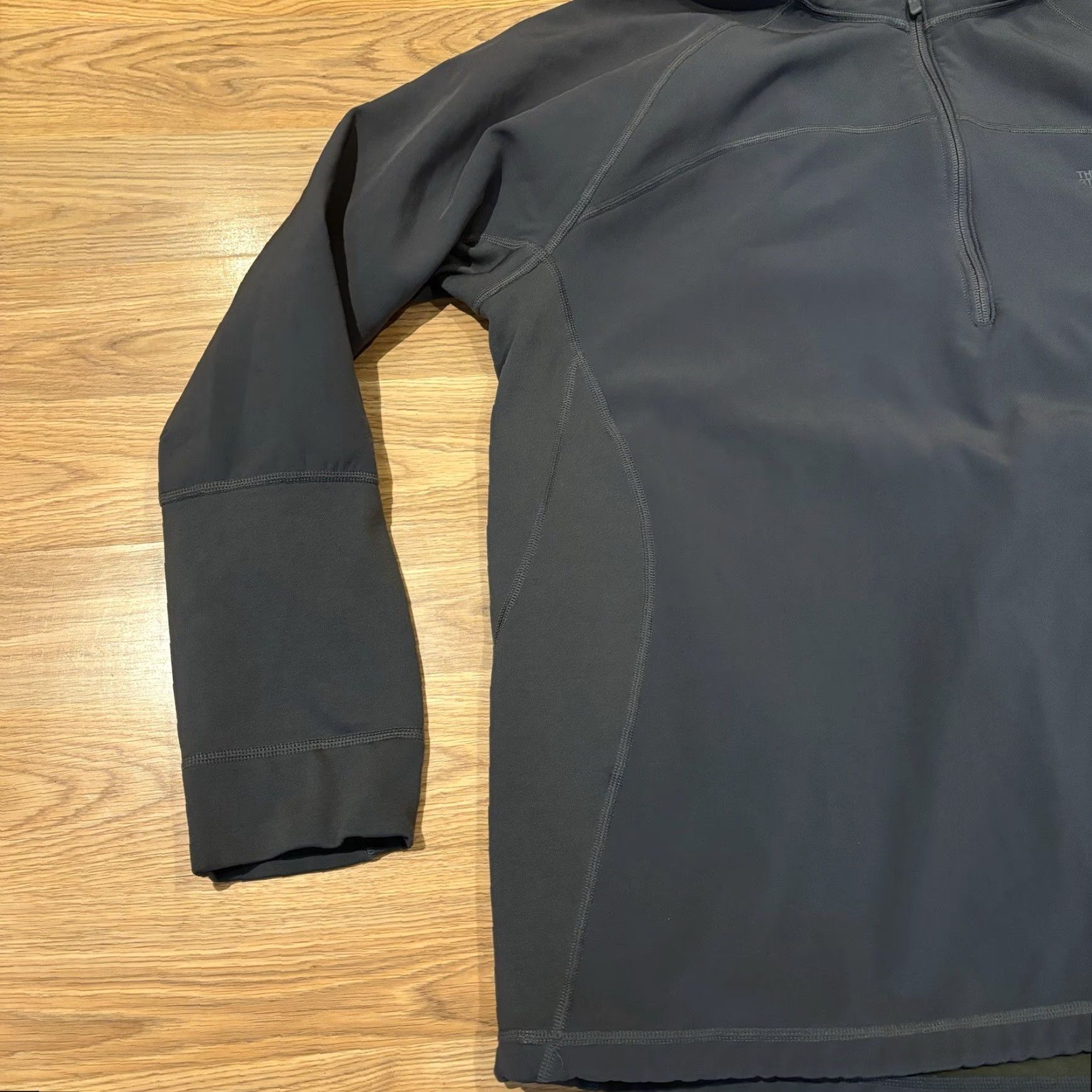 The North Face The North Face Soft Shell Gray 1/4 Zip Pullover Logo Men’s Size XXL Size US XXL / EU 58 / 5 - 6 Thumbnail