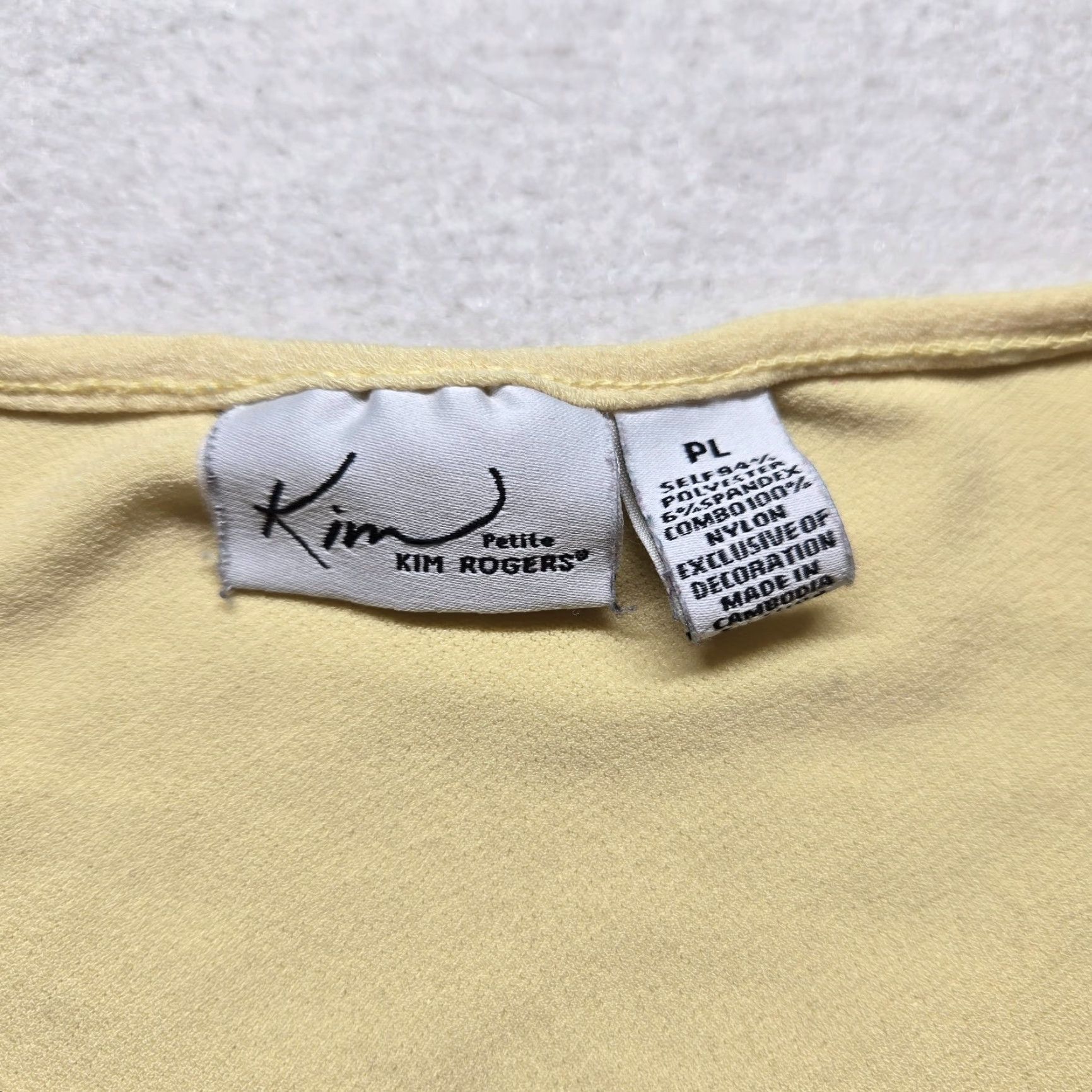 Vintage VINTAGE Kim Rogers Shirt Women Short Sleeve Casual T-Shirt Yellow 90s Fall Crossword Size L / US 10 / IT 46 - 3 Thumbnail