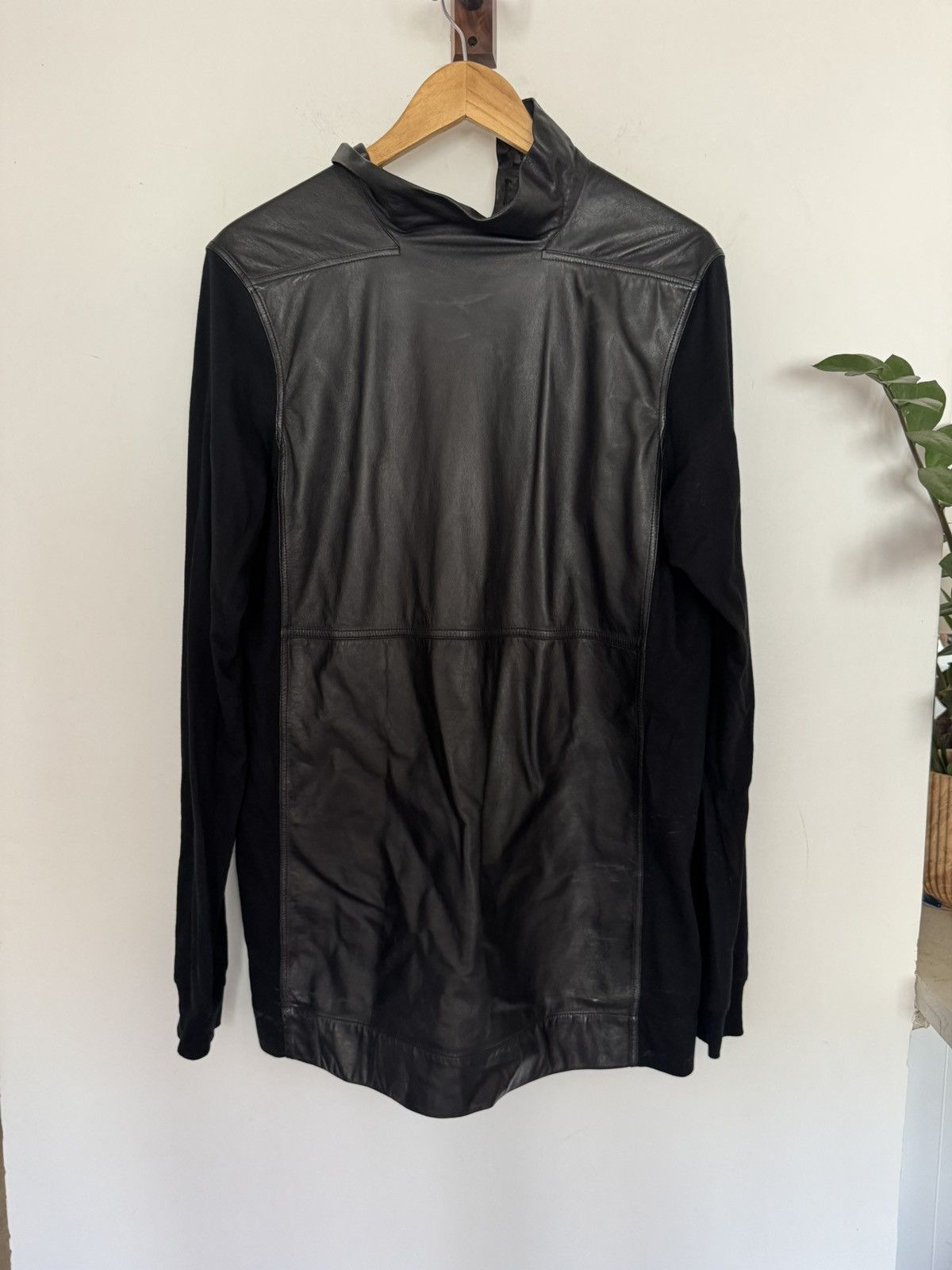Rick Owens Reverse Henley Leather Shirt Size US L / EU 52-54 / 3 - 1 Thumbnail