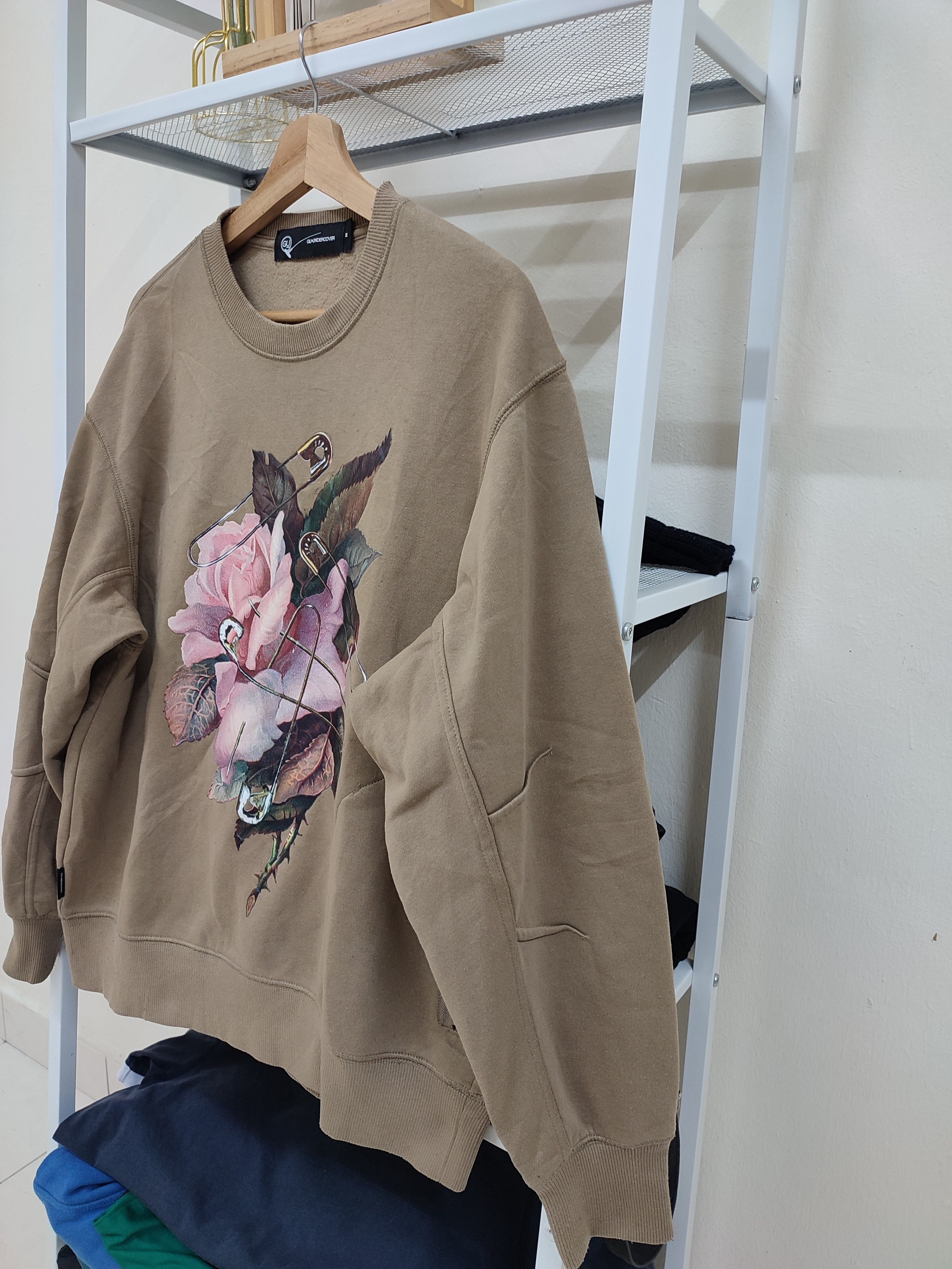 GU × Undercover 💥Steals 💥 Freedom Undercover Flowers Sweatshirt Size US M / EU 48-50 / 2 - 3 Thumbnail