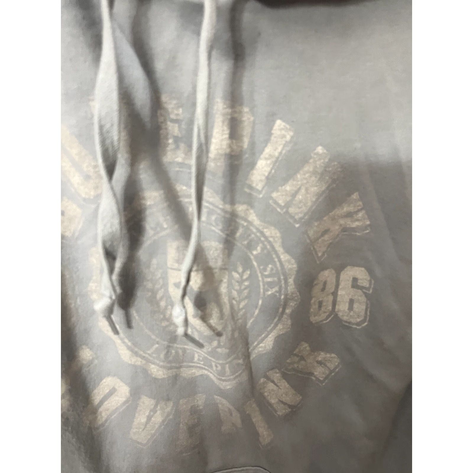 Victoria's Secret Victoria's Secret PINK Light Blue Lightweight Hoodie Sweatshirt Size Medium Size M / US 6-8 / IT 42-44 - 3 Thumbnail
