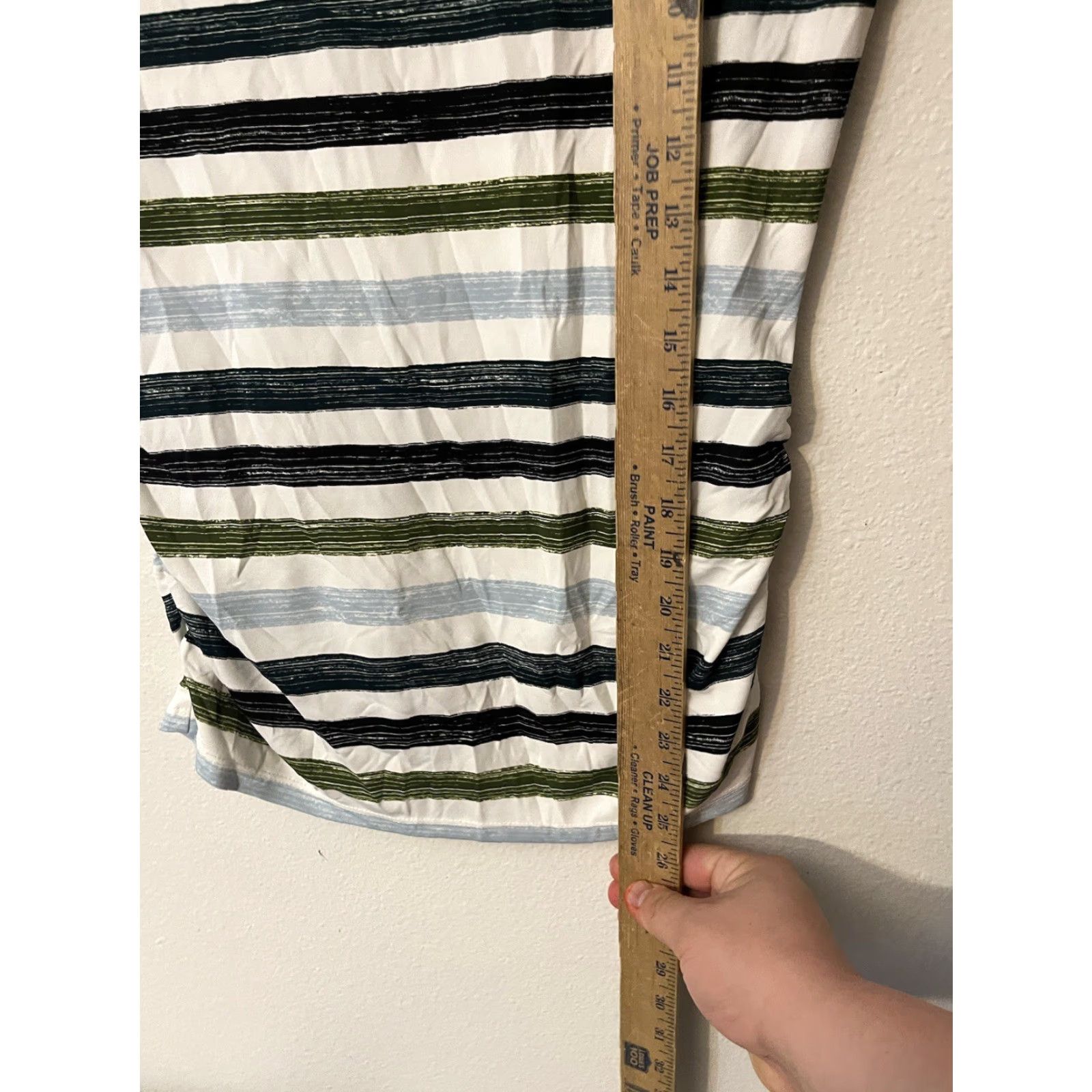 Ann Taylor Ann Taylor Women's Blouse Sleeveless Striped Round Neck Multicolor Polyester Rayon Classic Casual Sz S EUC Size S / US 4 / IT 40 - 5 Thumbnail
