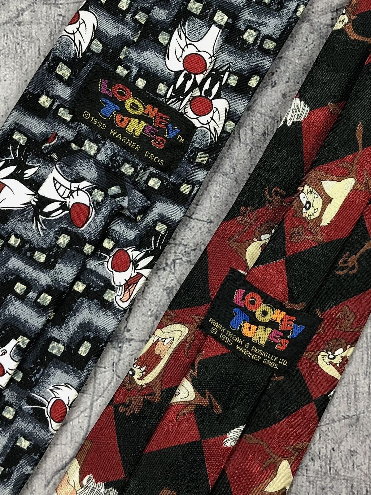 Cartoon Network Vintage 90s Looney Tunes Sylvester Tasmania Devil Tie Size ONE SIZE - 1 Thumbnail