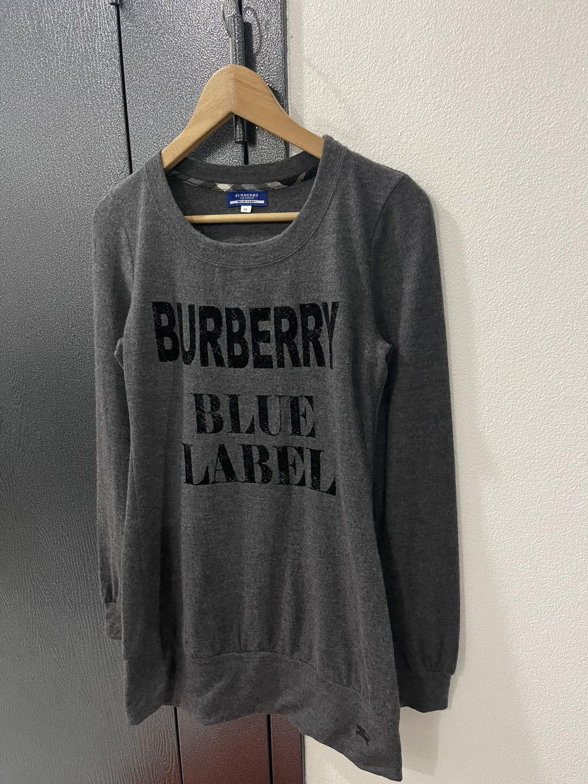 Burberry Burberry Blue Label Sweatshirt Size S / US 4 / IT 40 - 2 Thumbnail