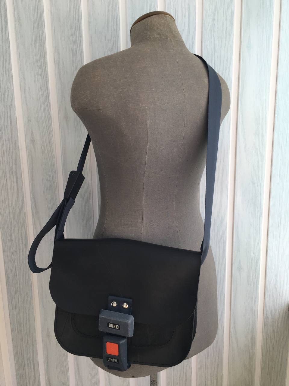 Designer × Vintage Custom Black Pockets Car Compostable Textiles Shoulder Bag Size ONE SIZE - 2 Thumbnail