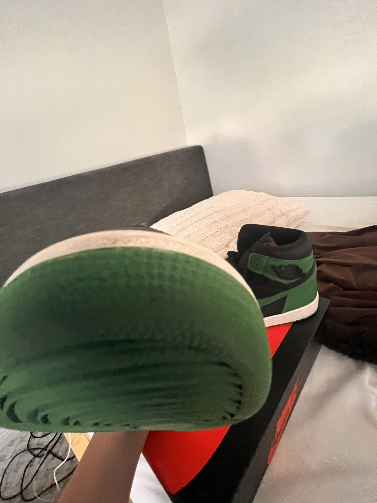 Jordan Brand JORDAN 1 PINE GREEN MENS Size US 10 / EU 43 - 6 Thumbnail