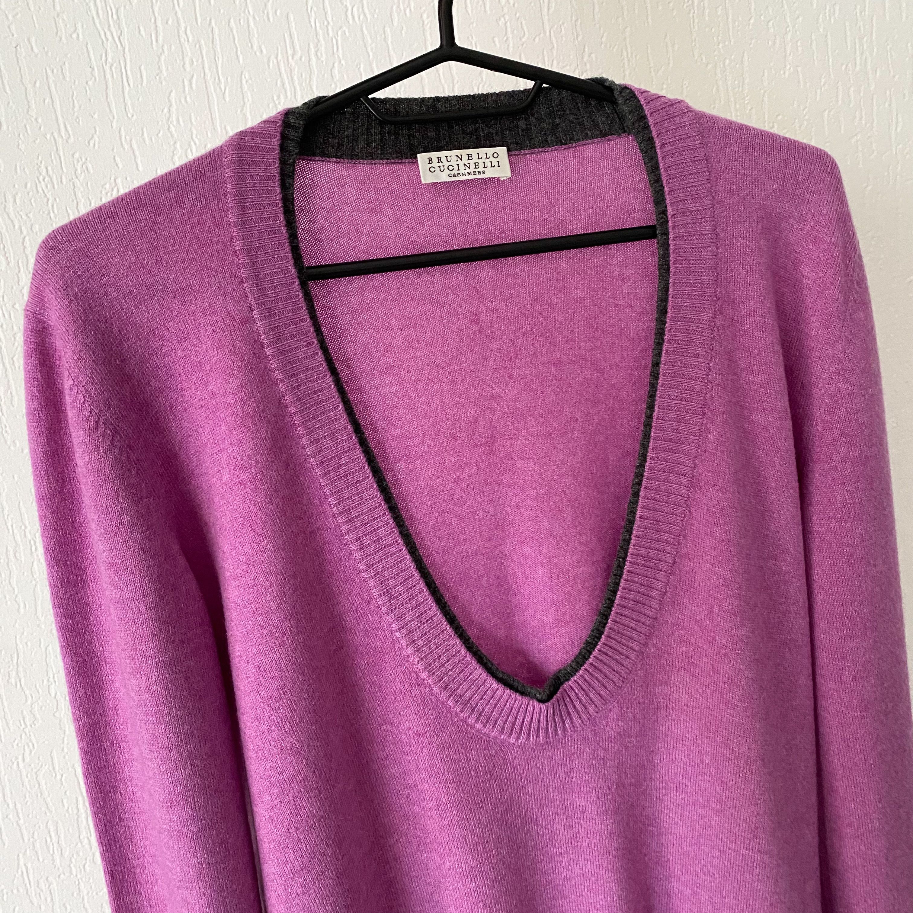 Brunello Cucinelli Brunello Cucinelli Cashmere Deep V-Neck Sweater Size L / US 10 / IT 46 - 6 Thumbnail