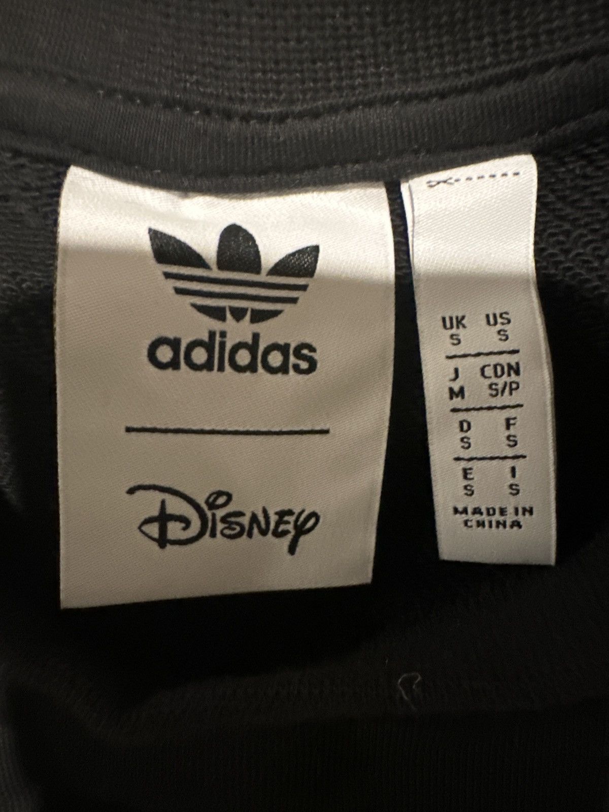 Adidas × Disney Adidas x Disney Goofy Long Sleeve Black Sweatshirt SZ Small Size US S / EU 44-46 / 1 - 9 Thumbnail