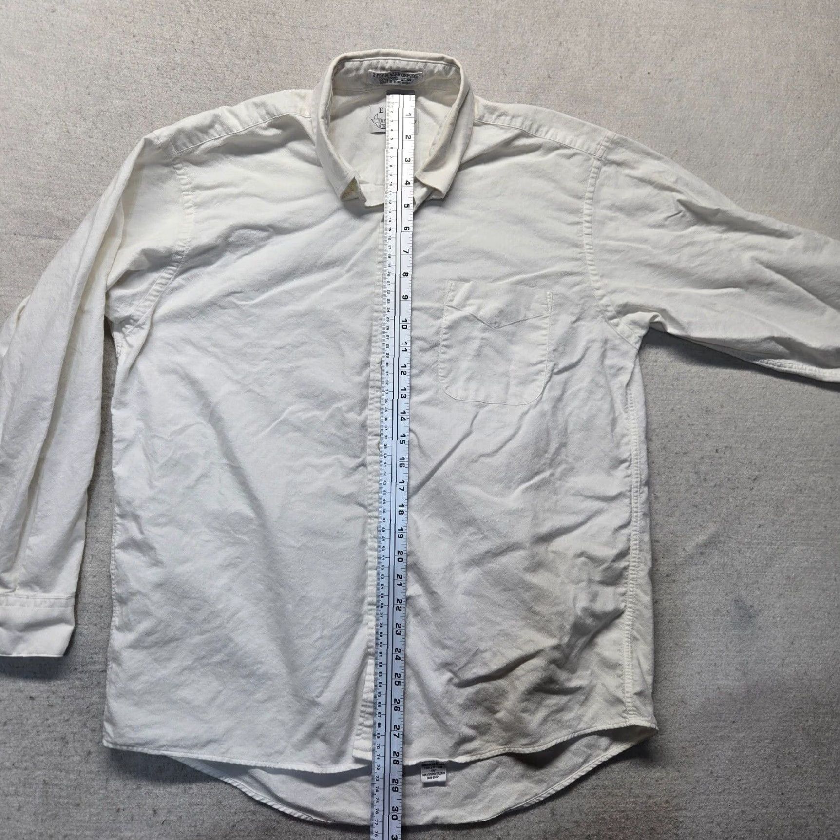 Enro ENRO Solid White Classic Button-Up Dress Shirt Long Sleeve Mens 16.5 32-33 Color: White Size: 16.5 Material: 100% Cotton Brand: ENRO Size 42R - 6 Thumbnail