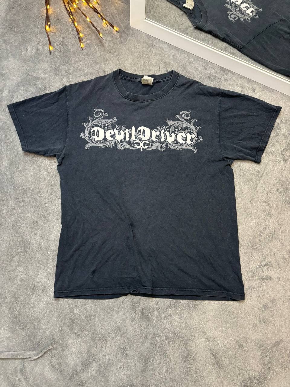 Band Tees × Vintage Vintage 2000s DevilDriver God and Devil Black Faded Tee Size US L / EU 52-54 / 3 - 6 Thumbnail