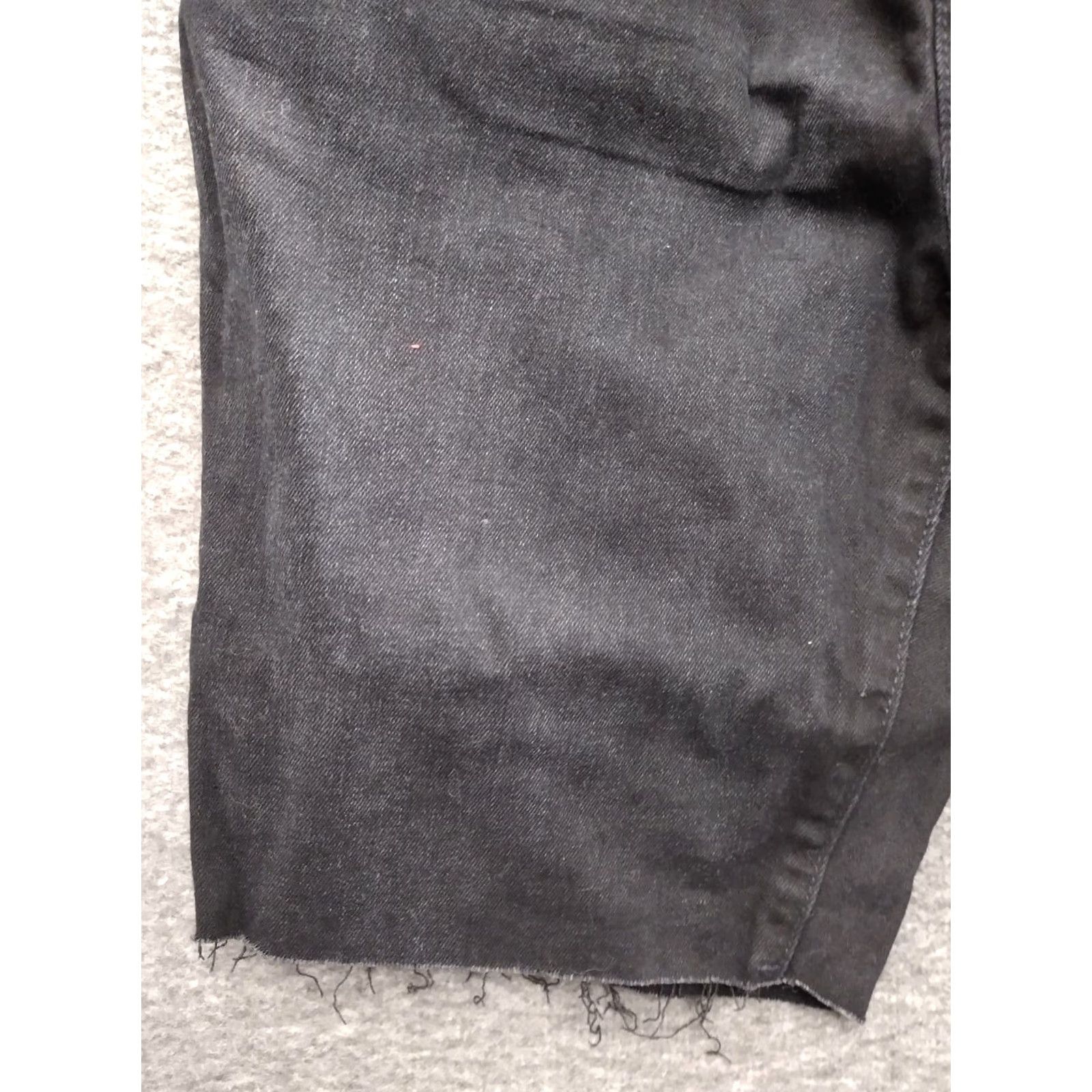 Denime Isabel Maternity Shorts Bermuda Black Denim Crossover Panel Size 6 Maternity Cotton Blend Pull On Regular Rise High Inseam 7 in Womens Size 28" / US 6 / IT 42 - 7 Thumbnail