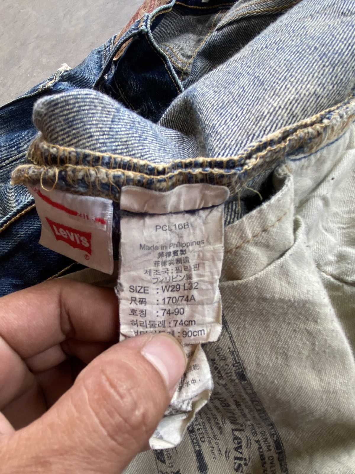 Levi's × Vintage Vintage 90s Levi's 501 Distressed Trash @@6 Size US 30 / EU 46 - 15 Thumbnail
