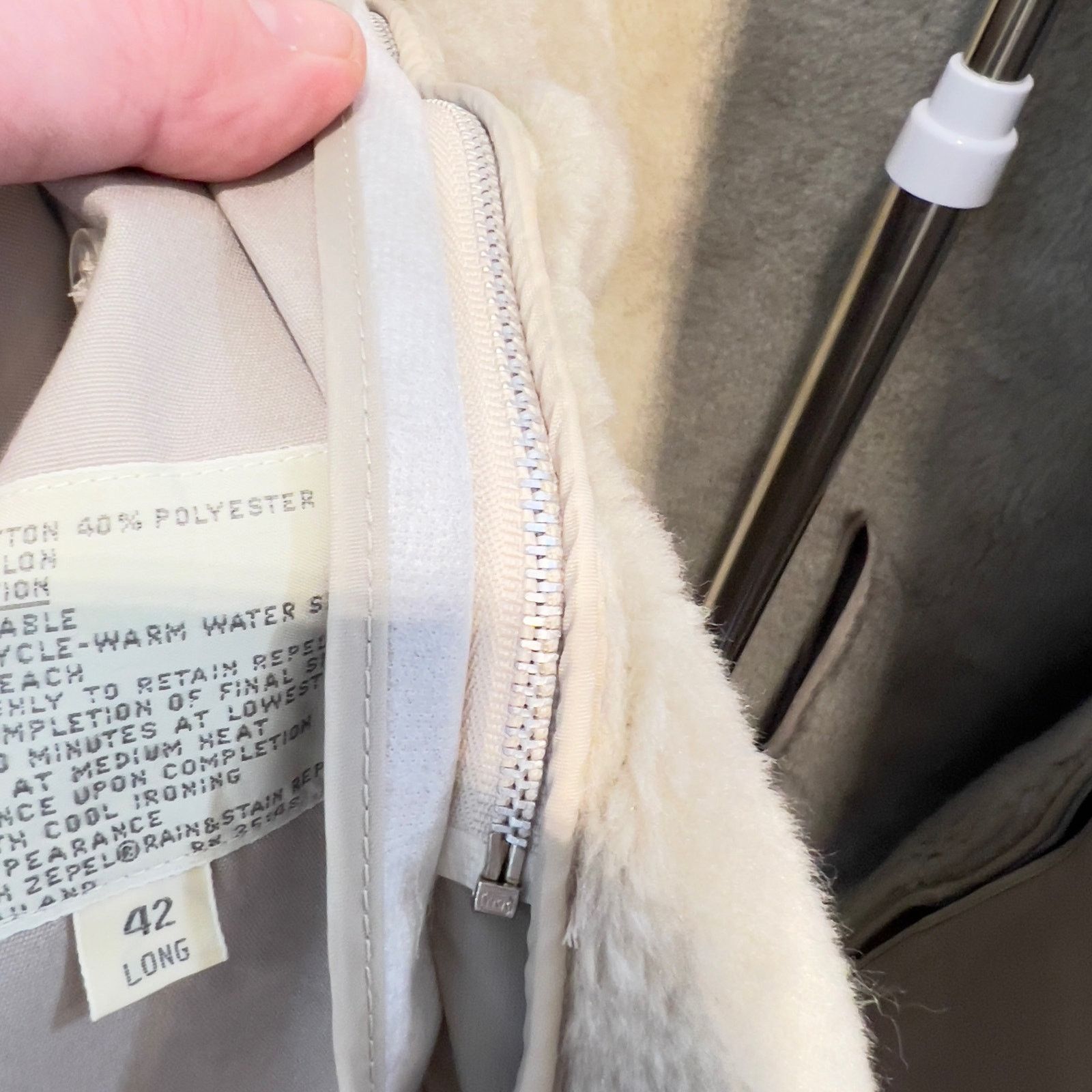 Misty Harbor Misty Harbor Trench Coat Men's 42L Zip Out Plush Lining Size US L / EU 52-54 / 3 - 12 Thumbnail