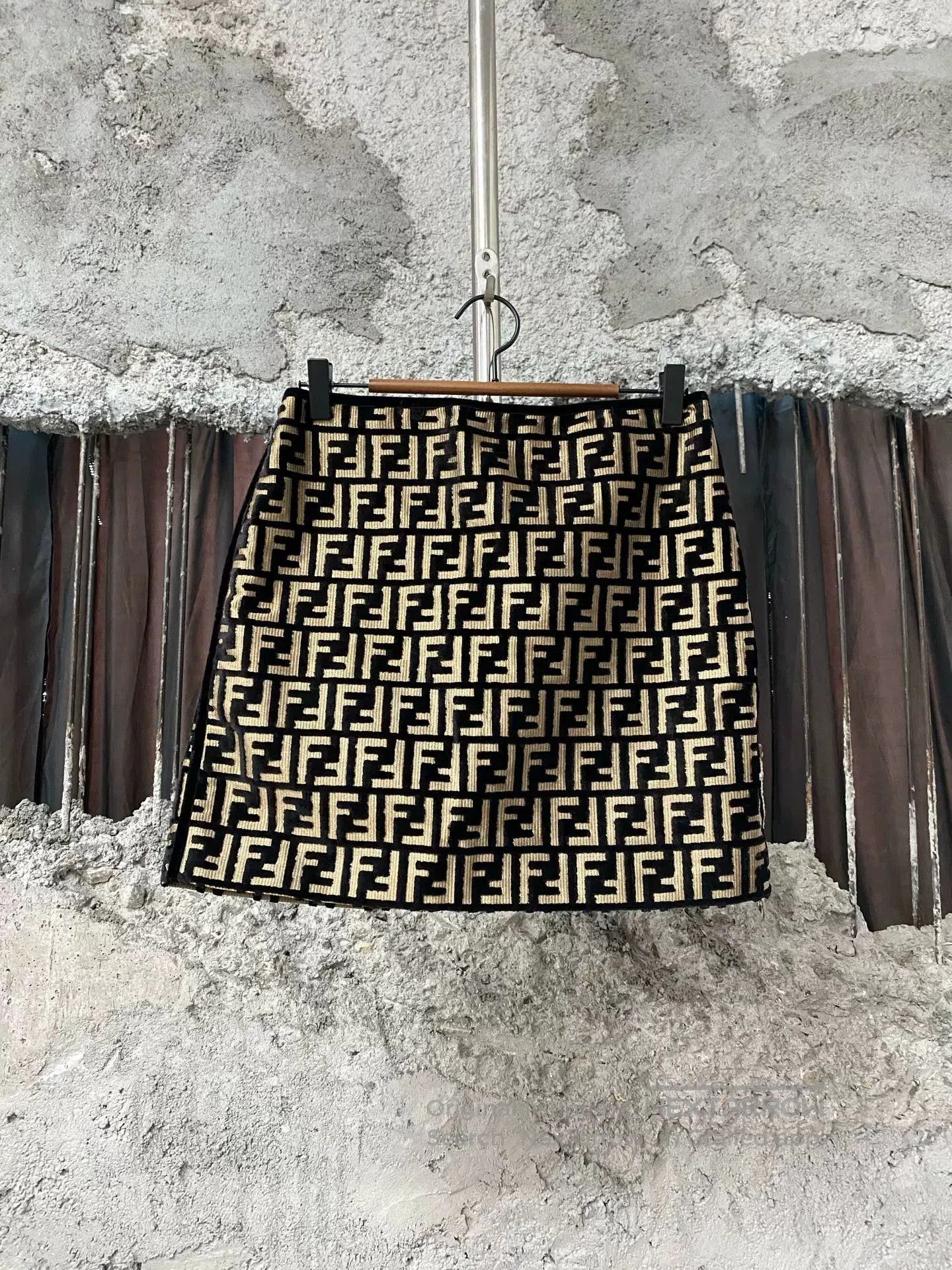 Fendi Fendi Monogram Short Skirt. Size US 40 / EU 56 - 1 Thumbnail
