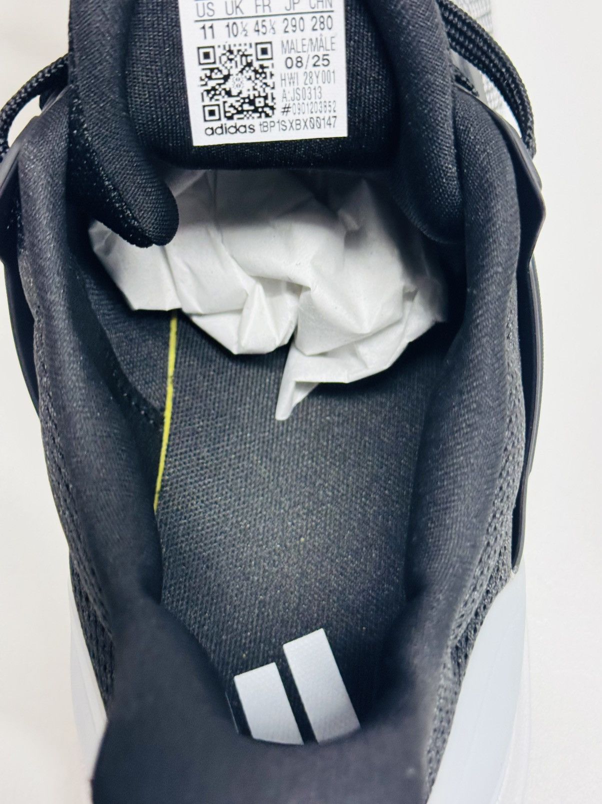 Adidas Adidas Ultradream DNA Core Black Size US 11 / EU 44 - 7 Thumbnail