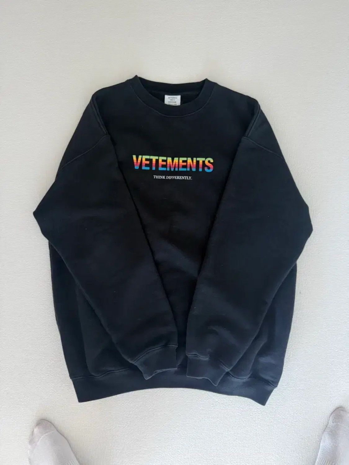 Vetements Vetements Rainbow Logo Sweatshirt Size US M / EU 48-50 / 2 - 1 Thumbnail