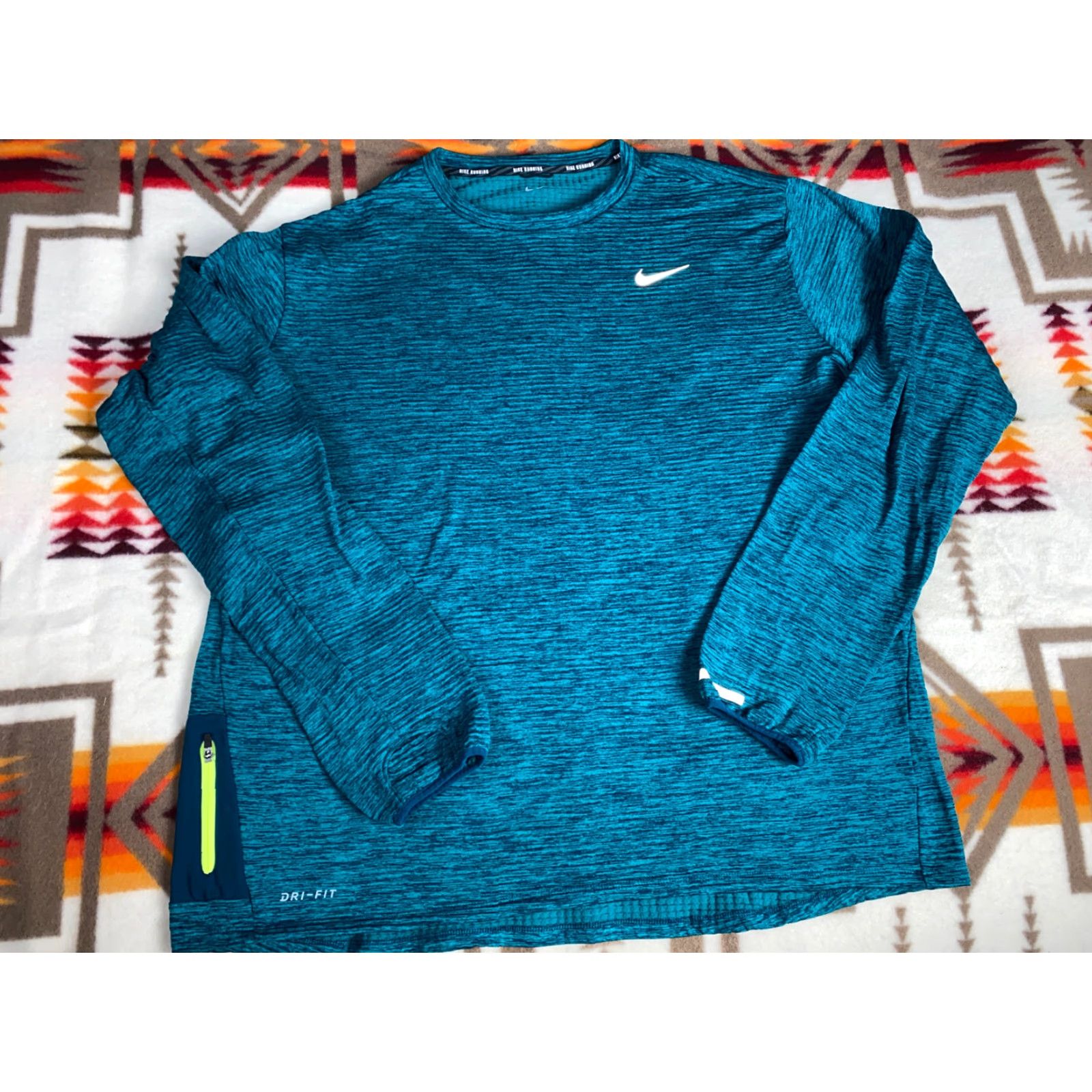 Nike Nike Air Running Reflective Long Sleeve Therma Shirt 2XL Tall Aqua Mens Nike Air Reflective Running Shirt Size US XXL / EU 58 / 5 - 3 Thumbnail