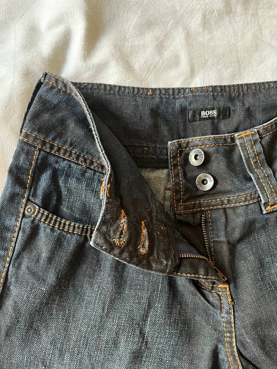 Hugo Boss × Vintage Boss W26/L30 vintage women's flared low rise Y2K jeans Size 26" / US 2 / IT 38 - 3 Thumbnail