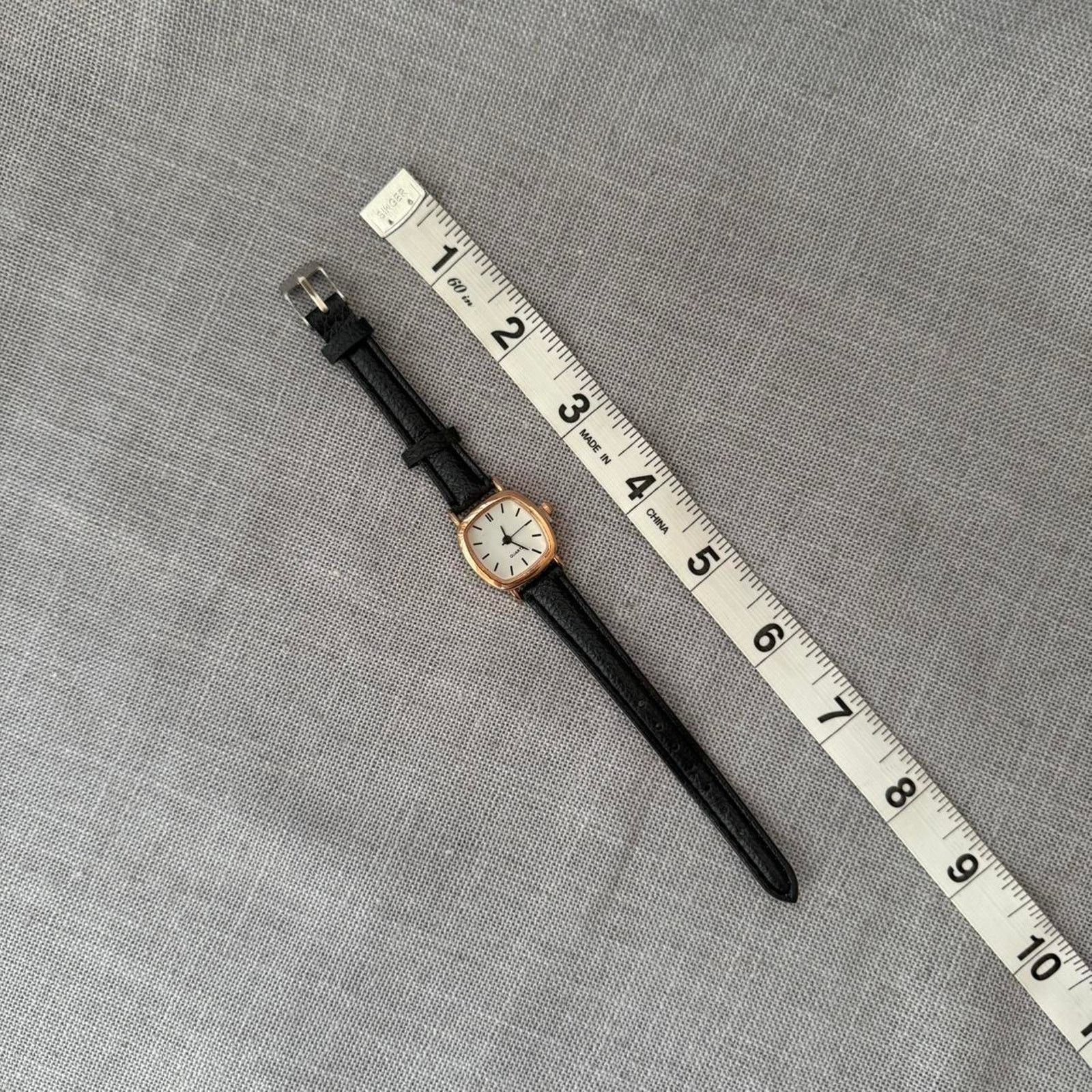 Other Black leather watch classic analogue MENS2 Size ONE SIZE - 4 Thumbnail