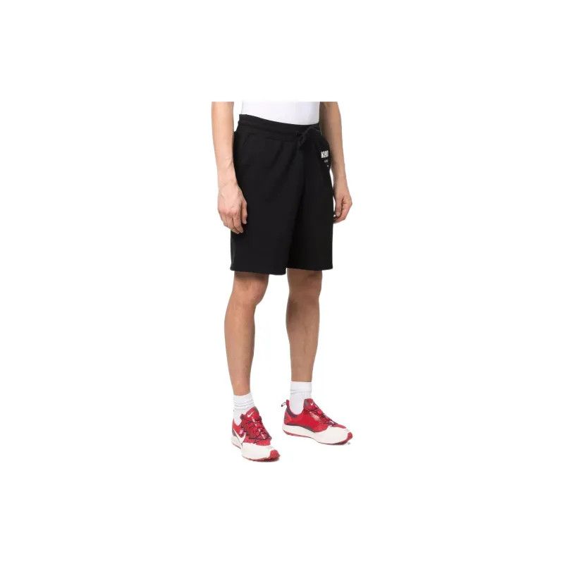 Moschino o1y0225 Logo Short in Black Size US 28 / EU 44 - 2 Thumbnail