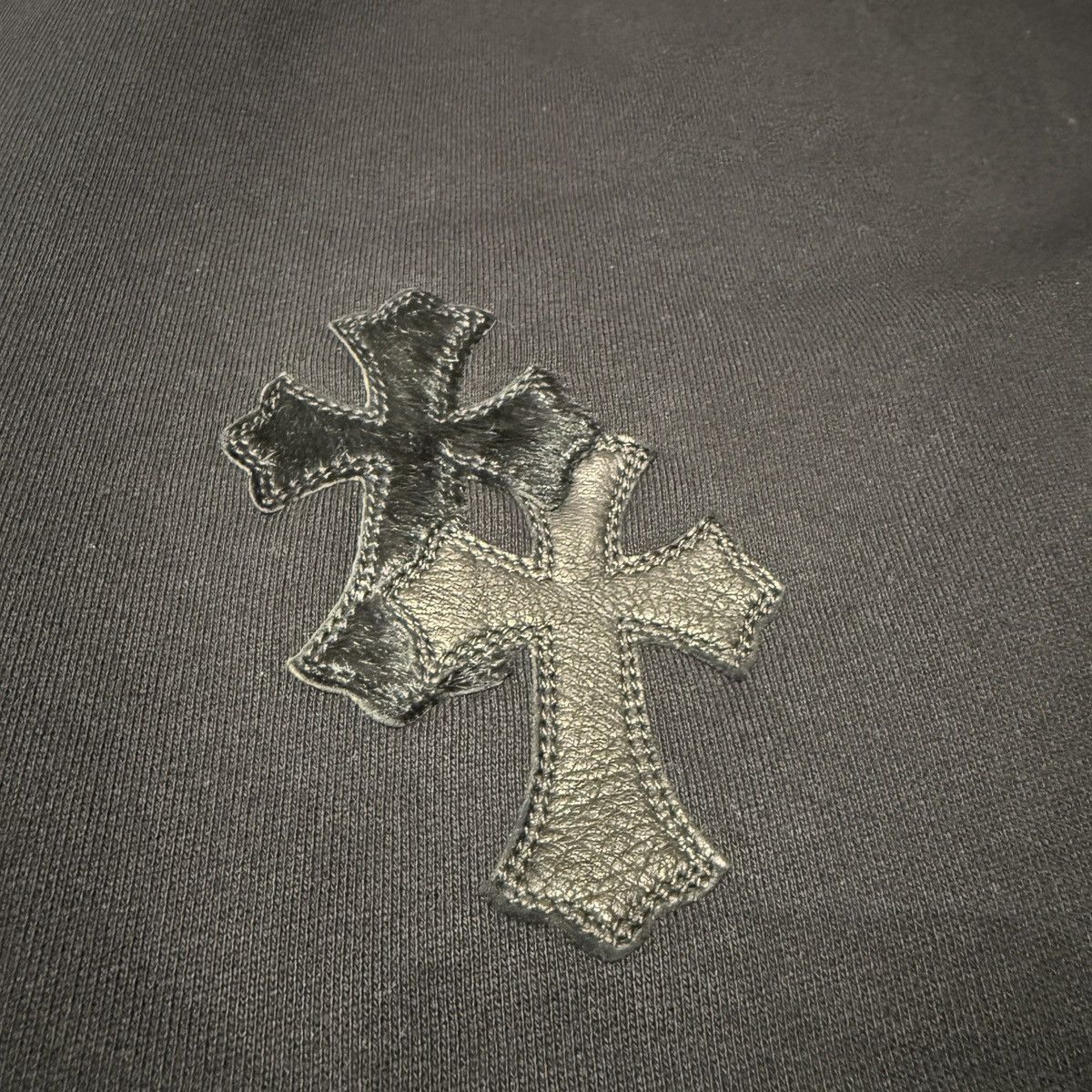 Chrome Hearts New Chrome Hearts Black Cross Patch Sweatpants size M Size 28" / US 6 / IT 42 - 4 Thumbnail
