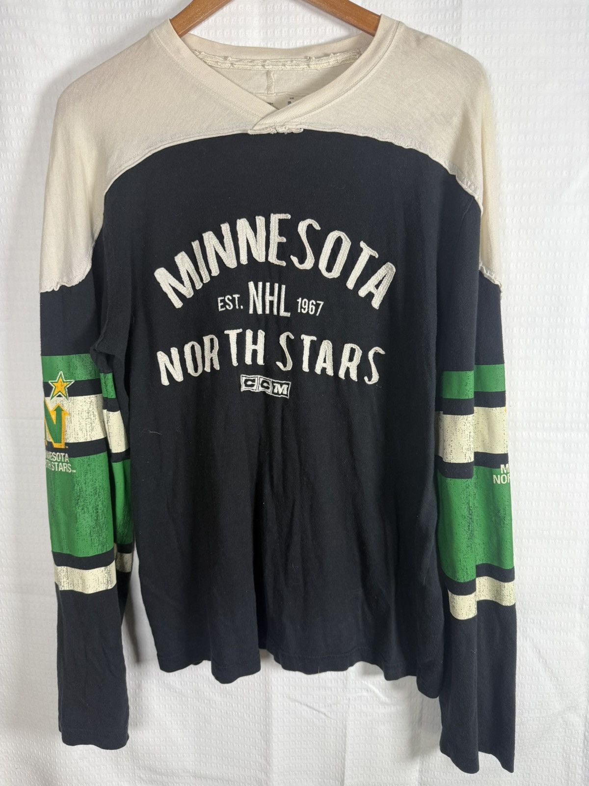 Vintage Minnesota North Stars jersey Sweatshirt M Defunct