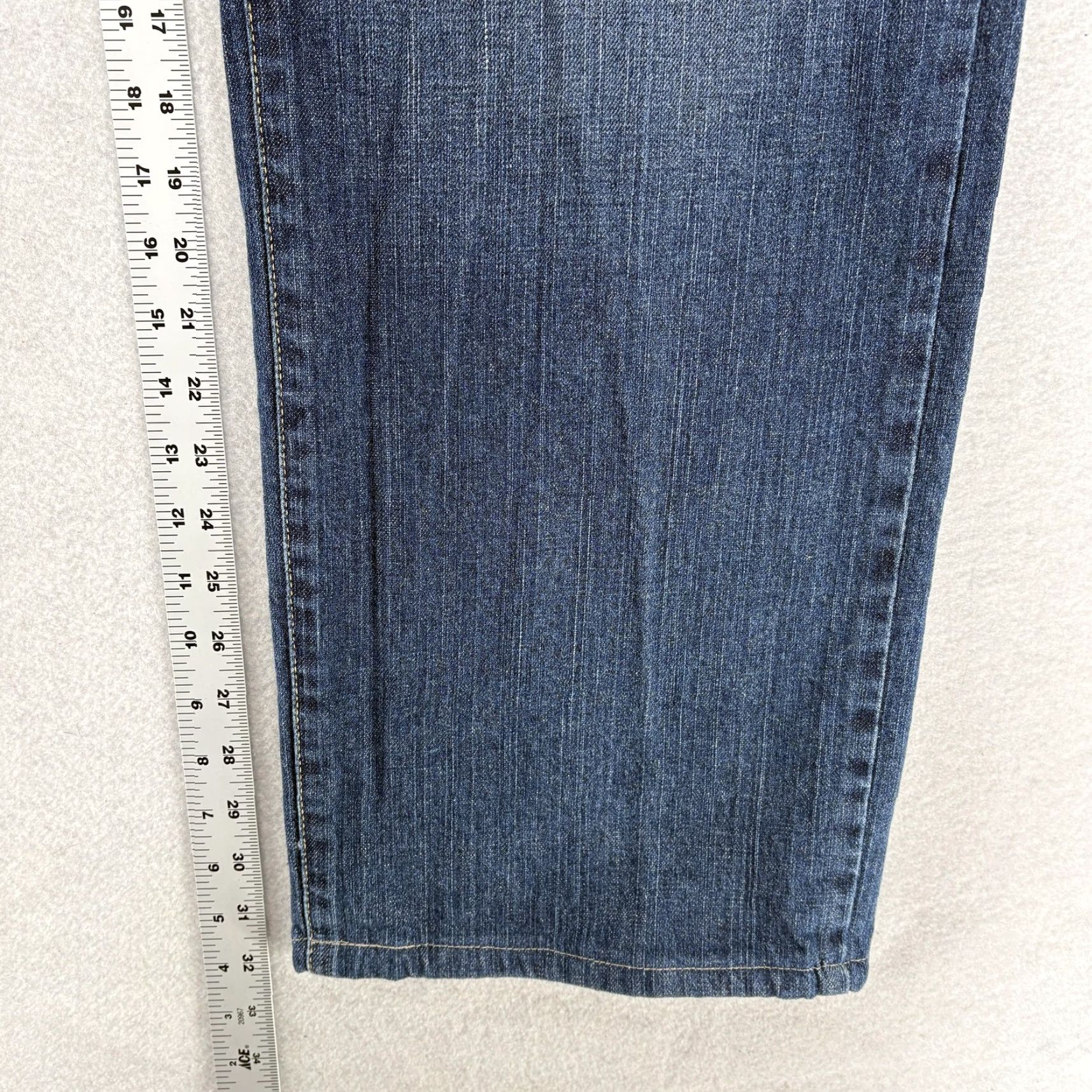 Lucky Brand VINTAGE Lucky Brand Jeans Mens 38x32 Bootcut Blue Medium Wash Relaxed 2002 Y2K Dungarees Smart Marketing Size US 38 / EU 54 - 7 Thumbnail