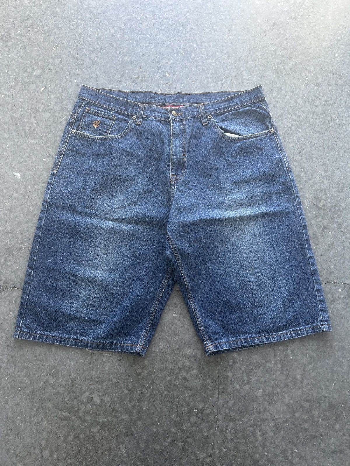 Rocawear × Vintage Vintage Y2K Rocawear Baggy Jean Shorts Size US 40 / EU 56 - 4 Thumbnail