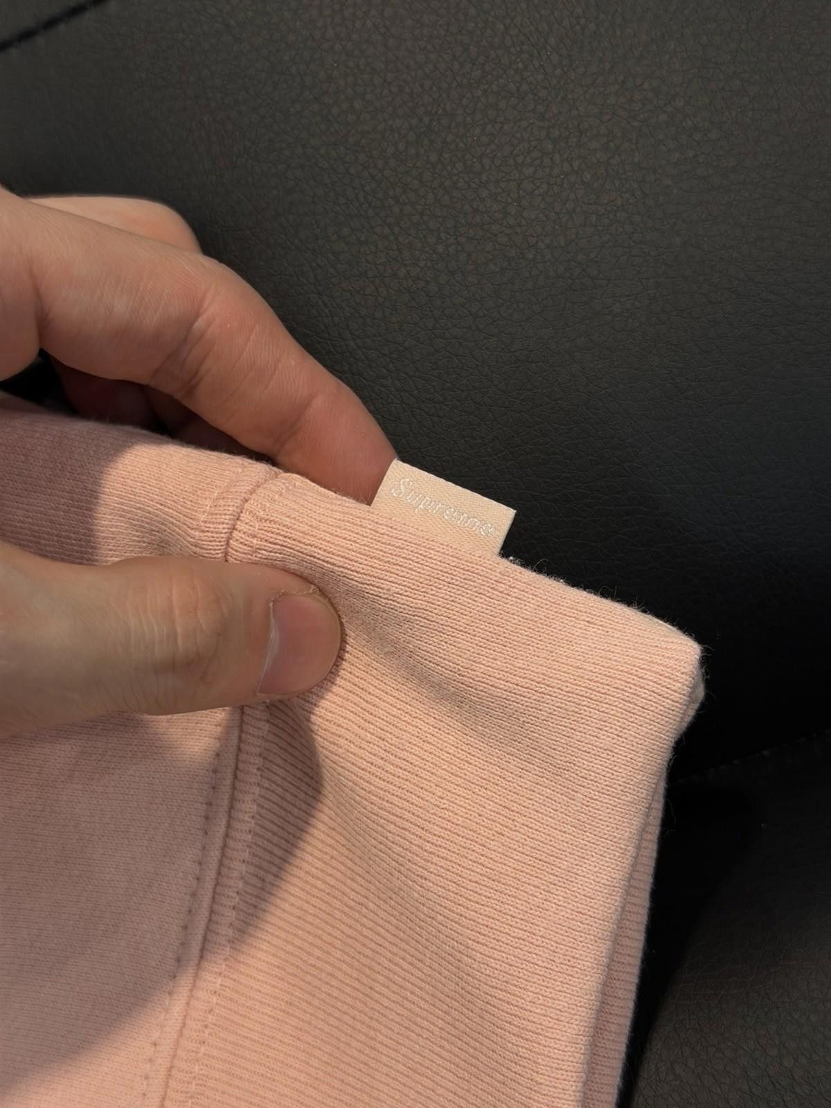 Supreme Supreme Shop Flag Half Zip Pullover Light Pink London (M) Size US M / EU 48-50 / 2 - 12 Thumbnail