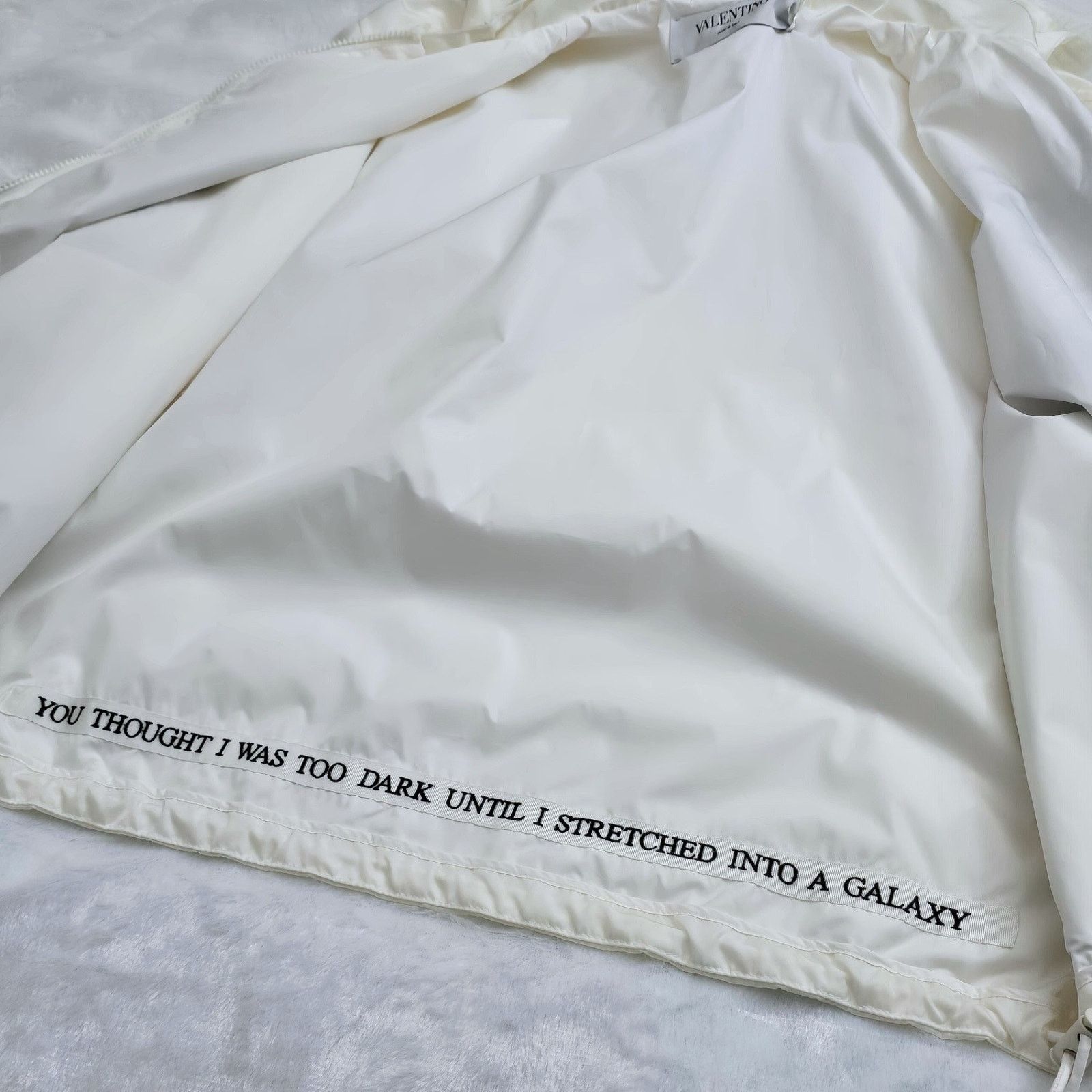 Valentino Valentino Artistic Graphic Satin Effect Hooded Jacket $3890 Size S / US 4 / IT 40 - 7 Thumbnail