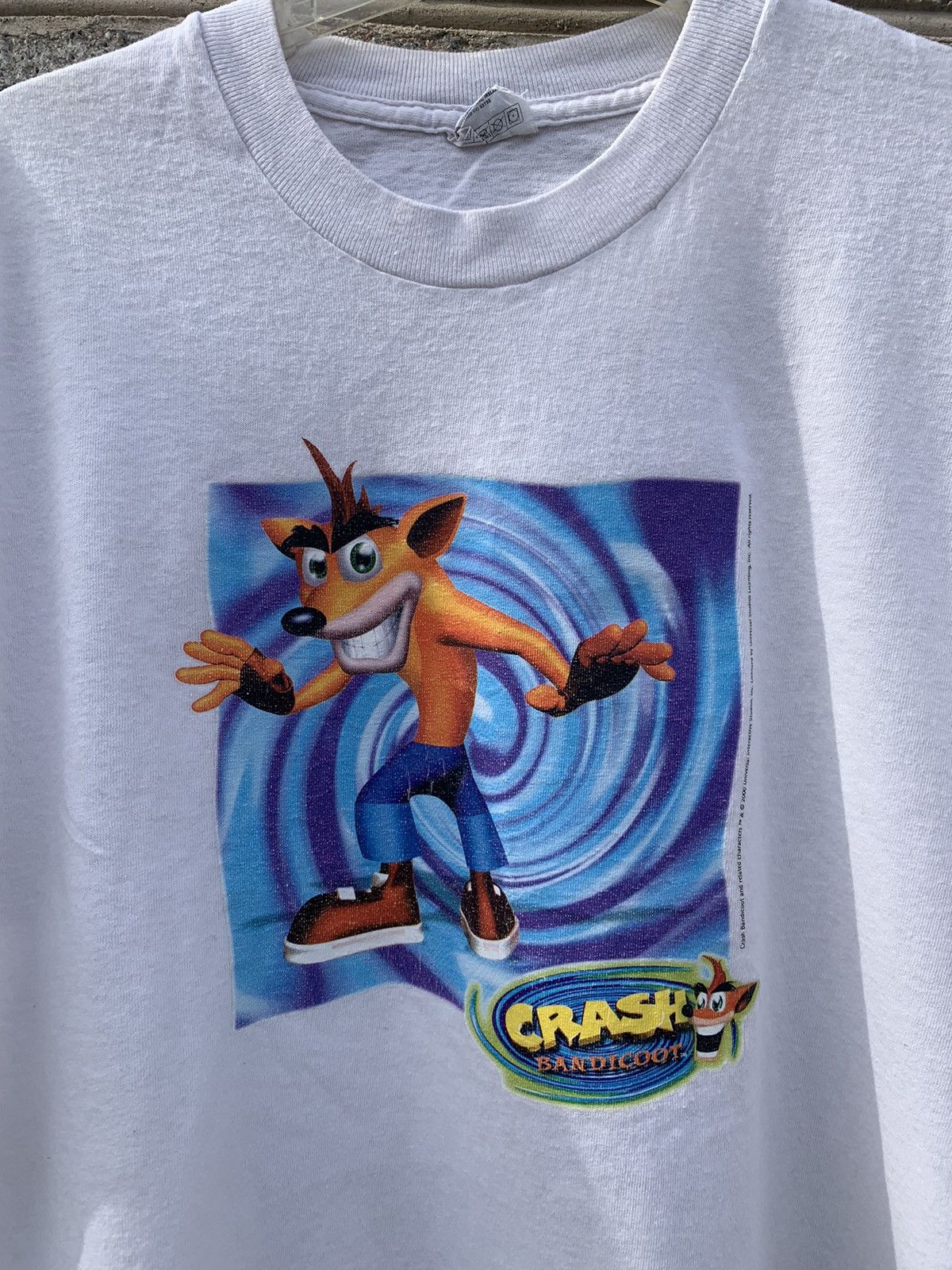 Playstation × Universal Studios × Vintage Vintage Crash Bandicoot Official T-shirt Size US M / EU 48-50 / 2 - 2 Thumbnail