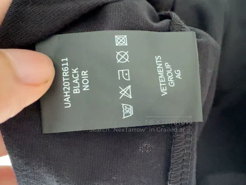 Vetements Vetements Small Logo Letter Print Short Sleeve Black T-Shi Size US M / EU 48-50 / 2 - 8 Thumbnail