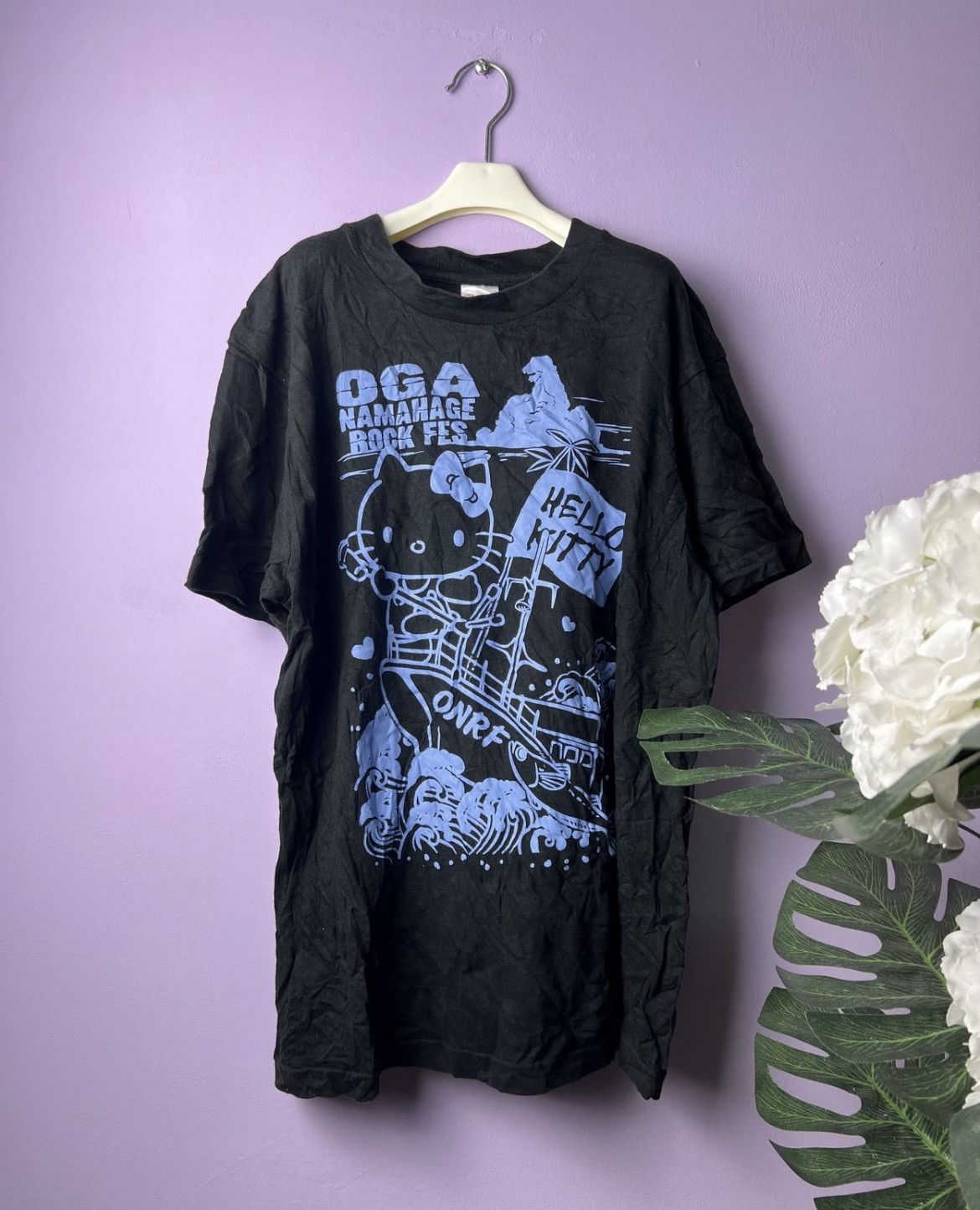 Cartoon Network 🔥Hello Kitty Oga Namahage Rock Fest Tees Size US M / EU 48-50 / 2 - 2 Thumbnail