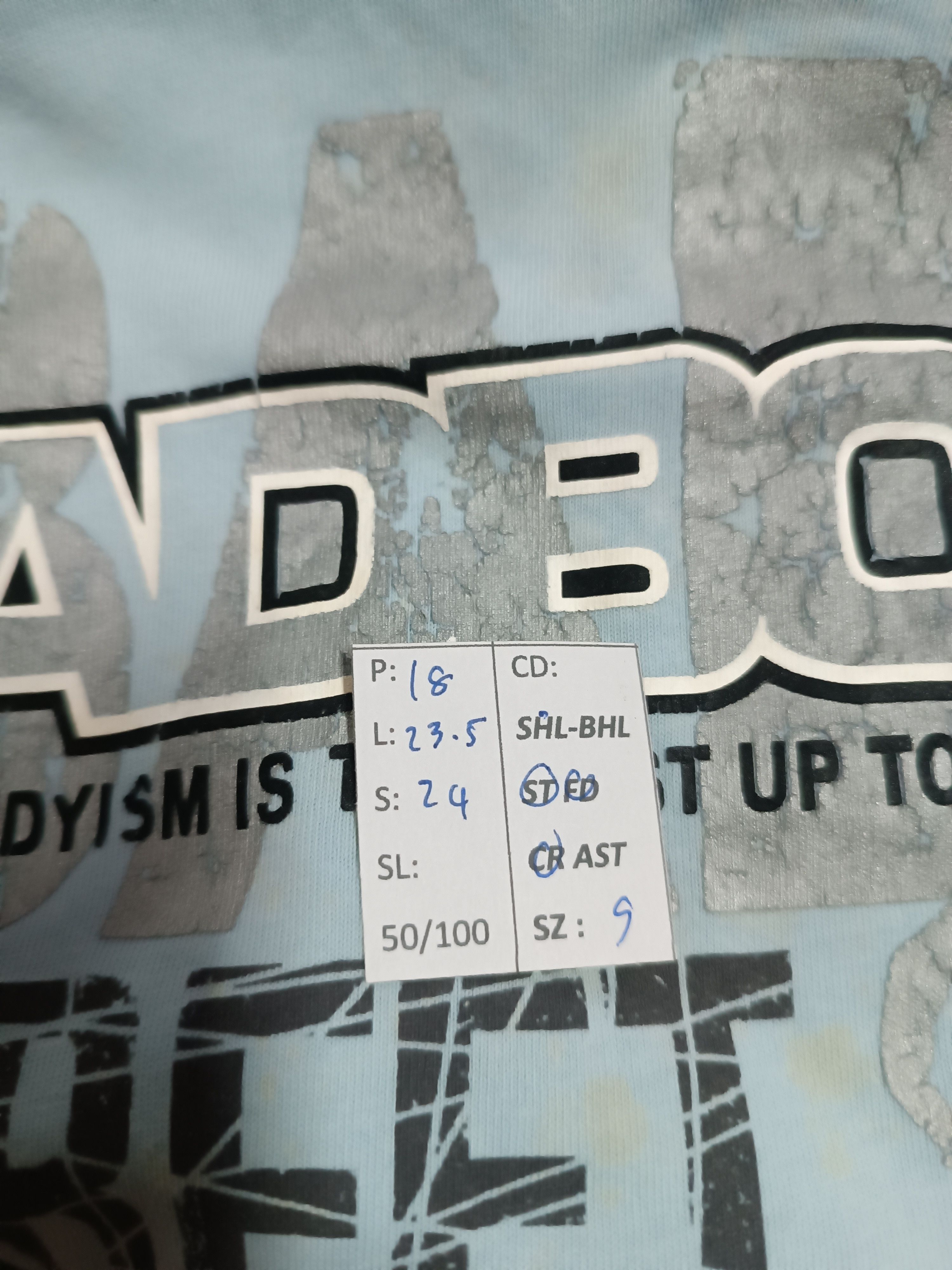 Airwalk THRASHED FADED VINTAGE Y2K BAD BOY CLASSIC VERY RARE Size US S / EU 44-46 / 1 - 21 Thumbnail