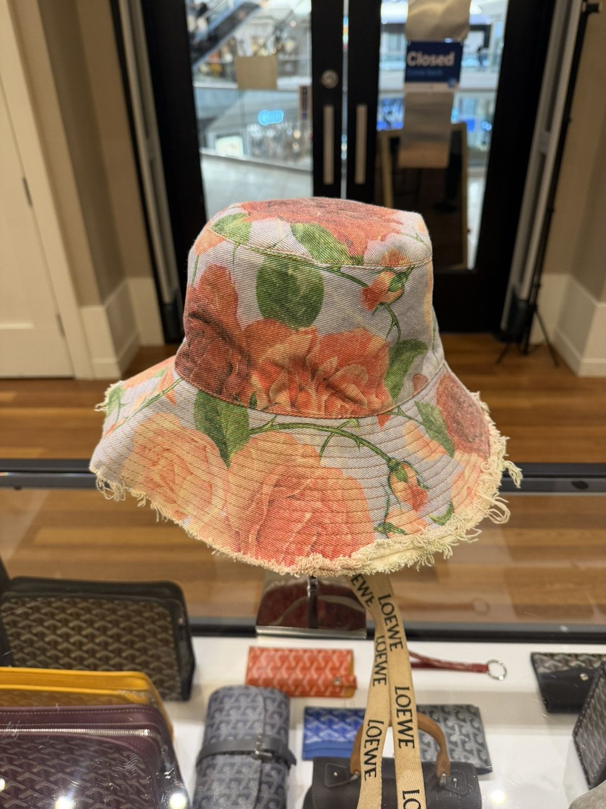 Loewe Loewe x Paula's Ibiza Roses Fisherman Frayed Hat Size ONE SIZE - 2 Thumbnail