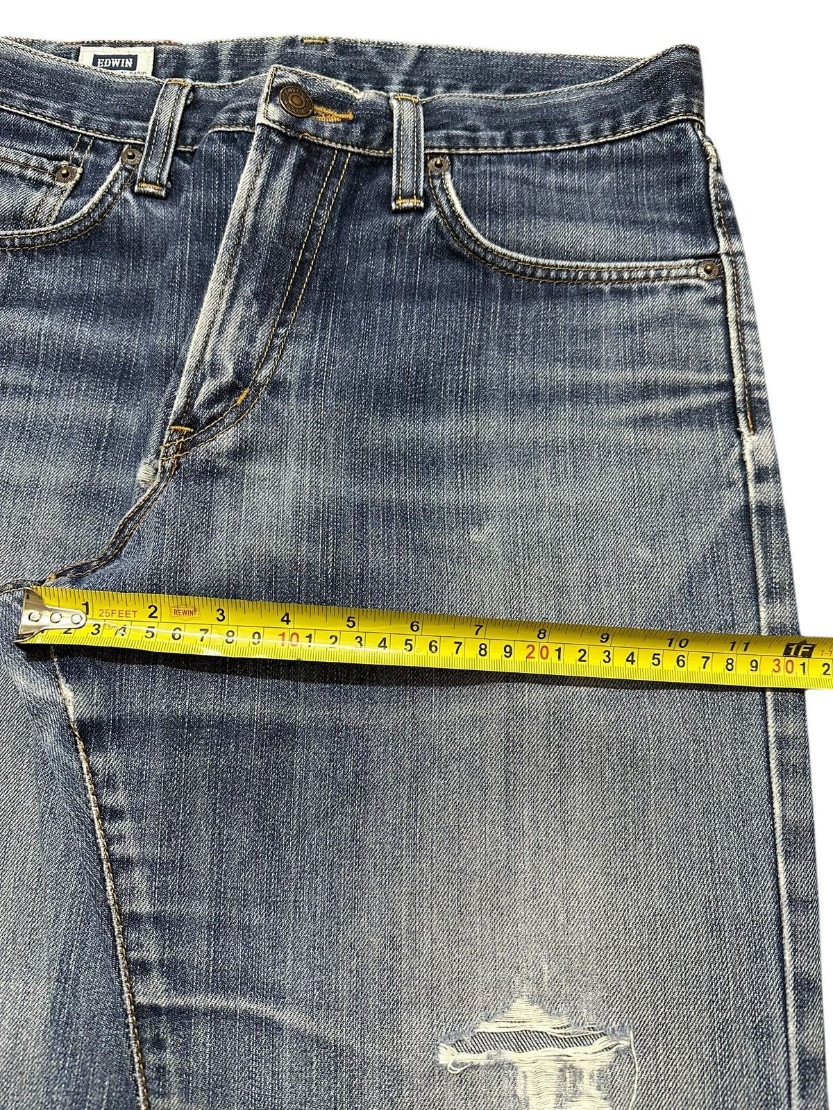 Edwin Vintage Edwin 404 Faded Wash Distressed Style Loose Jeans Size US 31 - 15 Thumbnail