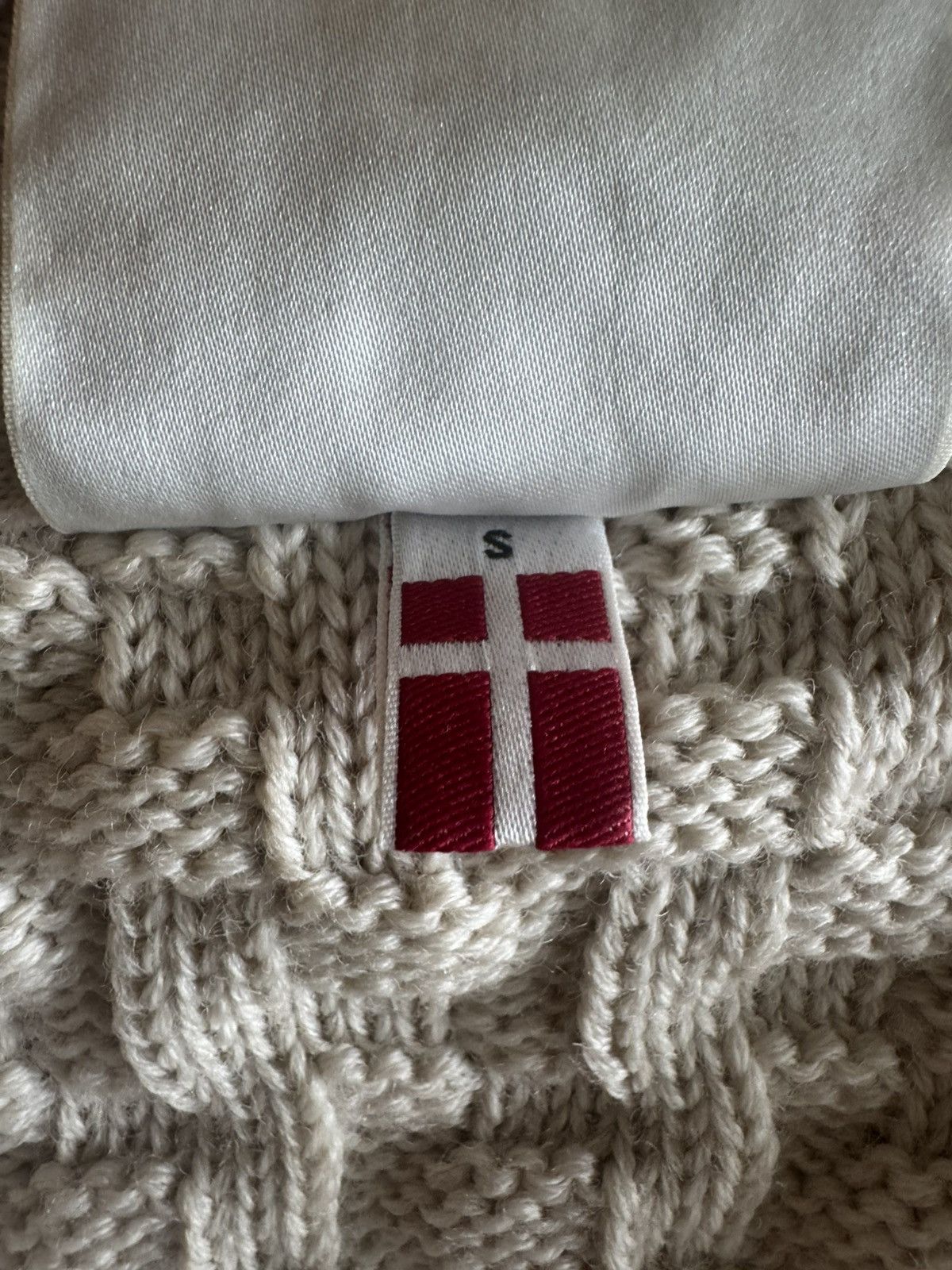 S.N.S. Herning Knit Turtleneck Sweater Size US S / EU 44-46 / 1 - 3 Thumbnail