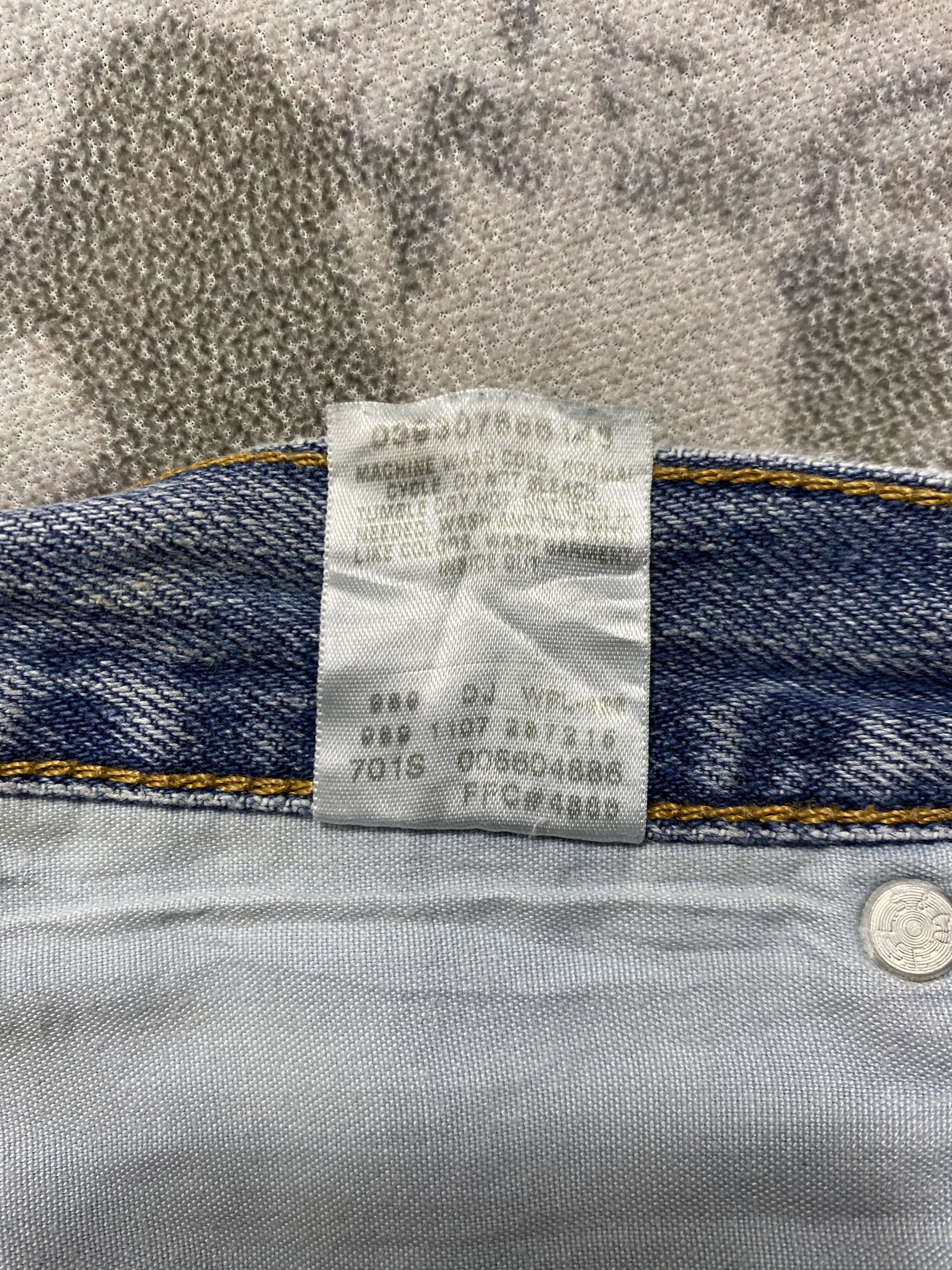 Light Wash Vintage Levi's 560 Comfort Fit Denim -JN747