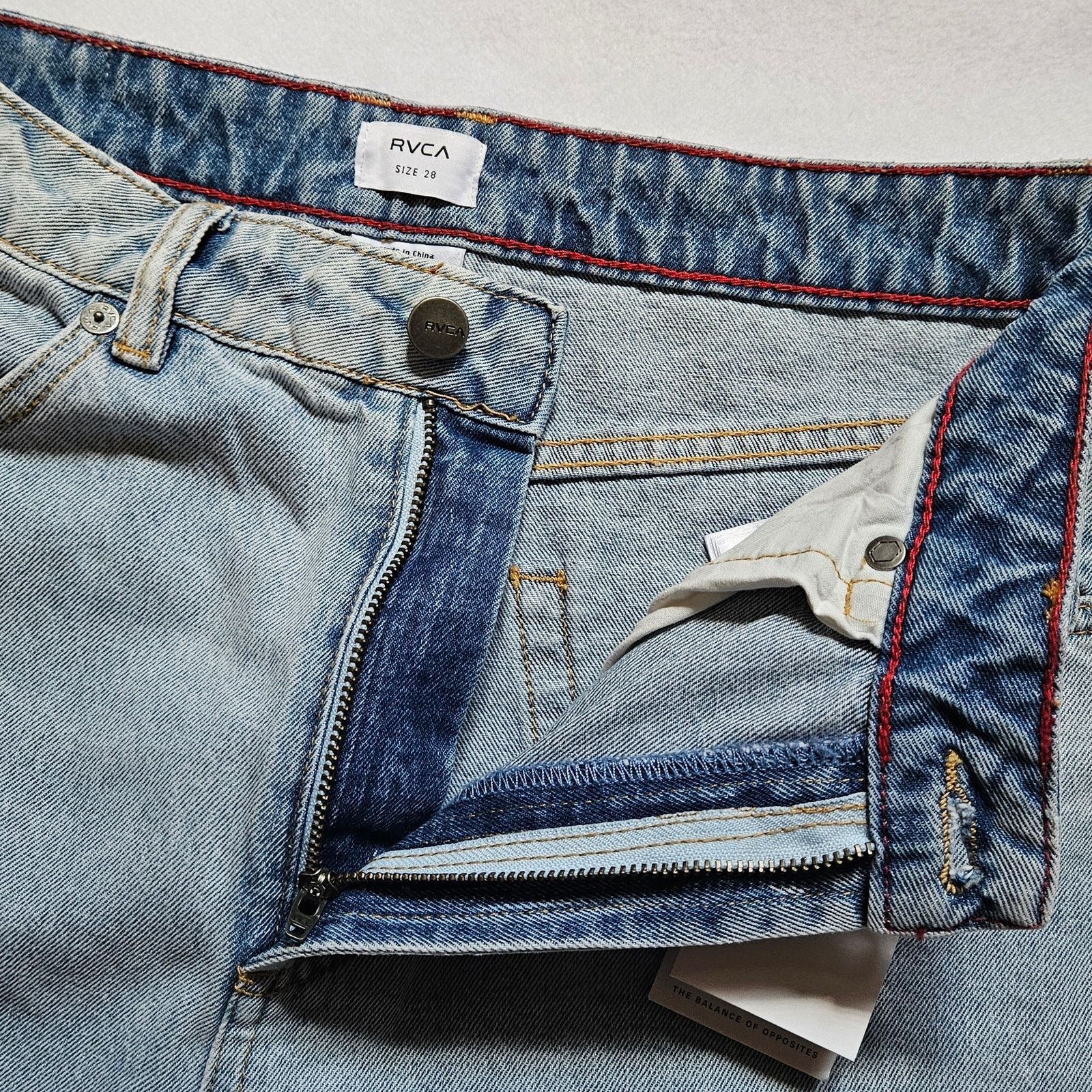 RVCA RVCA Coco Denim Jeans Light Wash Relaxed Fit Ripped Jeans 28 Size 28" / US 6 / IT 42 - 23 Thumbnail