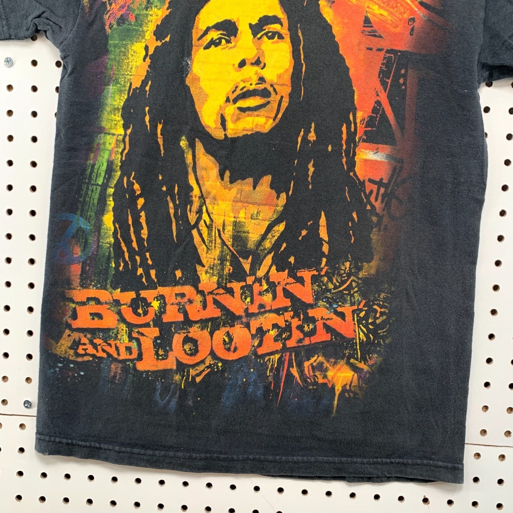 Vintage Vintage Bob Marley Shirt Mens Small Black Burnin And Lootin Short Sleeve 17x25.5 Size US S / EU 44-46 / 1 - 7 Thumbnail