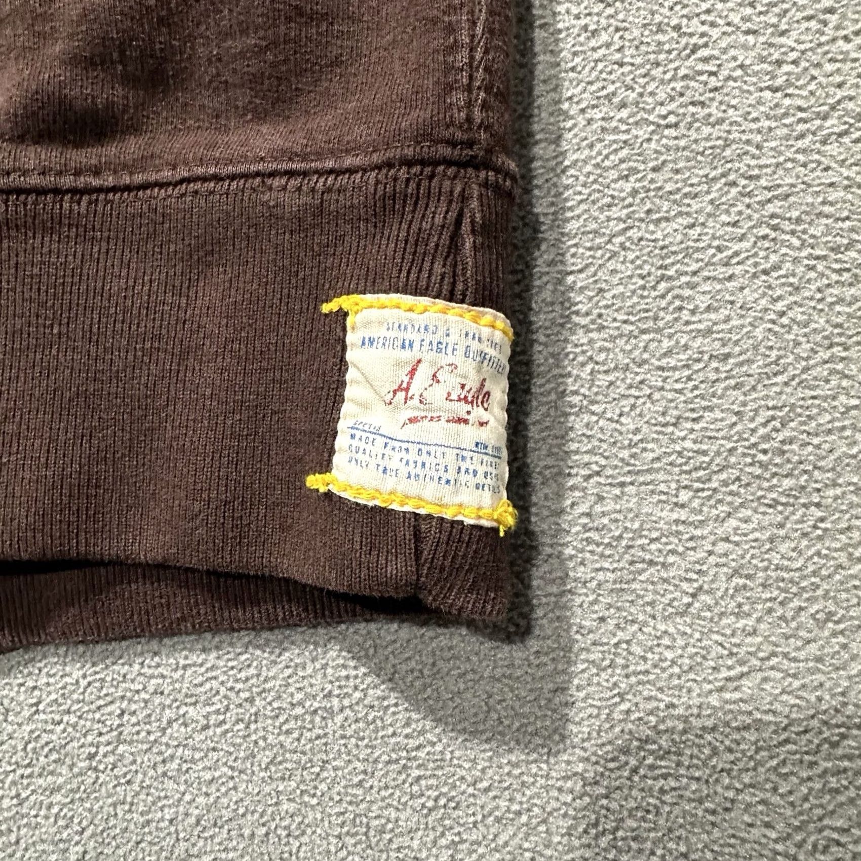 American Eagle Outfitters American Eagle Sweatshirt Mens Large Brown Cotton Fleece Y2K Pullover Hoodie EUC - Long Sleeve Size US L / EU 52-54 / 3 - 7 Thumbnail