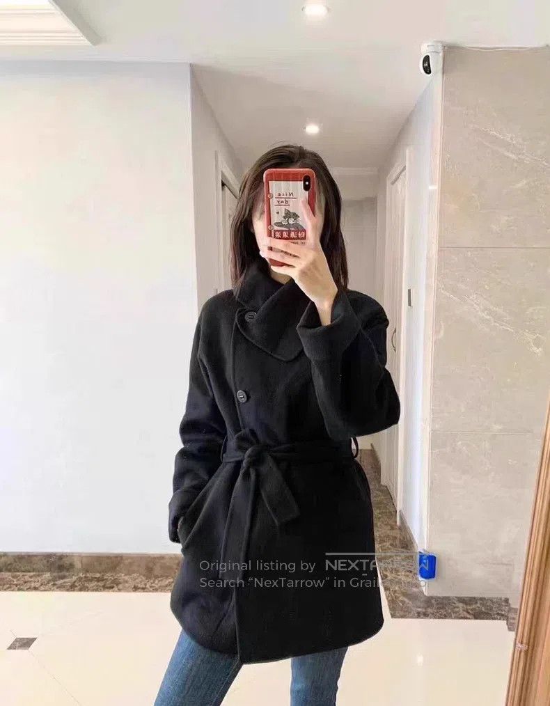 Hermes Hermes Black Lapel Cashmere Short to Mid-Length Tailored C Size XS / US 0-2 / IT 36-38 - 1 Thumbnail