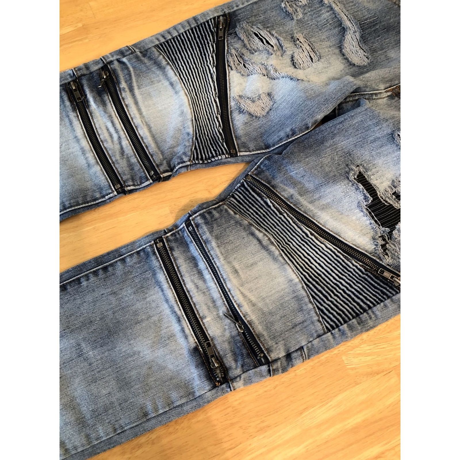 Vintage Ranch & Dvlpmnt Jeans Men’s Distressed Zippered High Rise 37x31 Blue Stone Denim Straight 5-Pocket Mens Regular Waist 36/37 Size US 36 / EU 52 - 7 Thumbnail