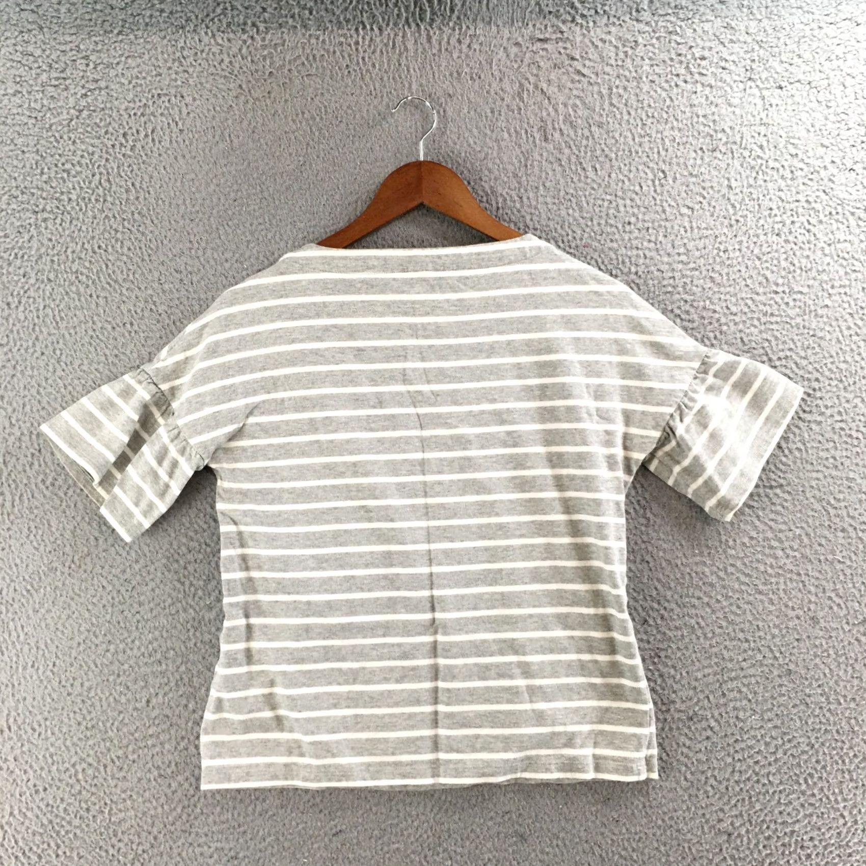 Banana Republic Banana Republic Womens Top XS Striped Embellished Neck Bell Sleeve Gray White Size XS / US 0-2 / IT 36-38 - 7 Thumbnail
