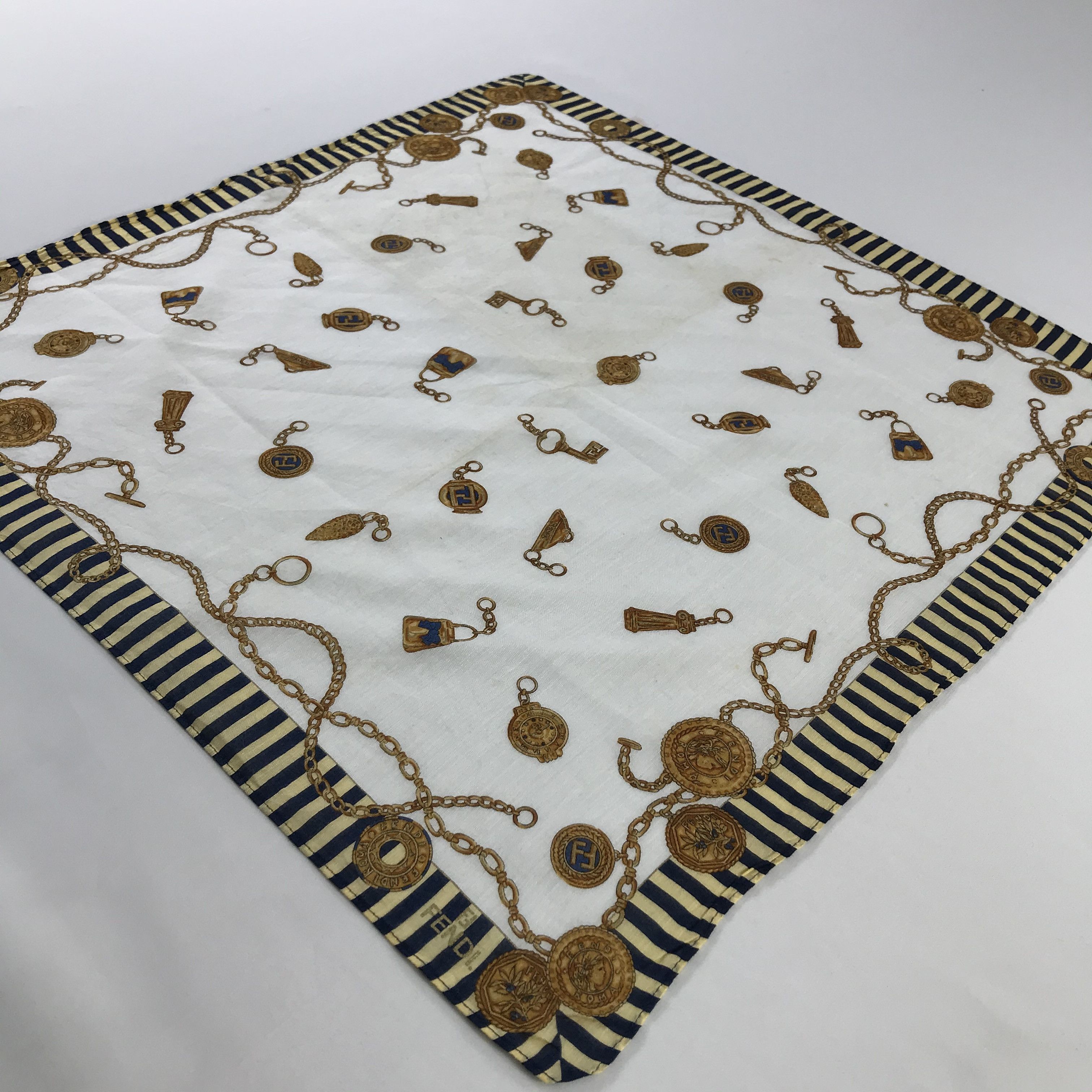 Vintage Vintage Fendi Bandana / Handkerchief / Neckerchief - S951 Size ONE SIZE - 2 Thumbnail