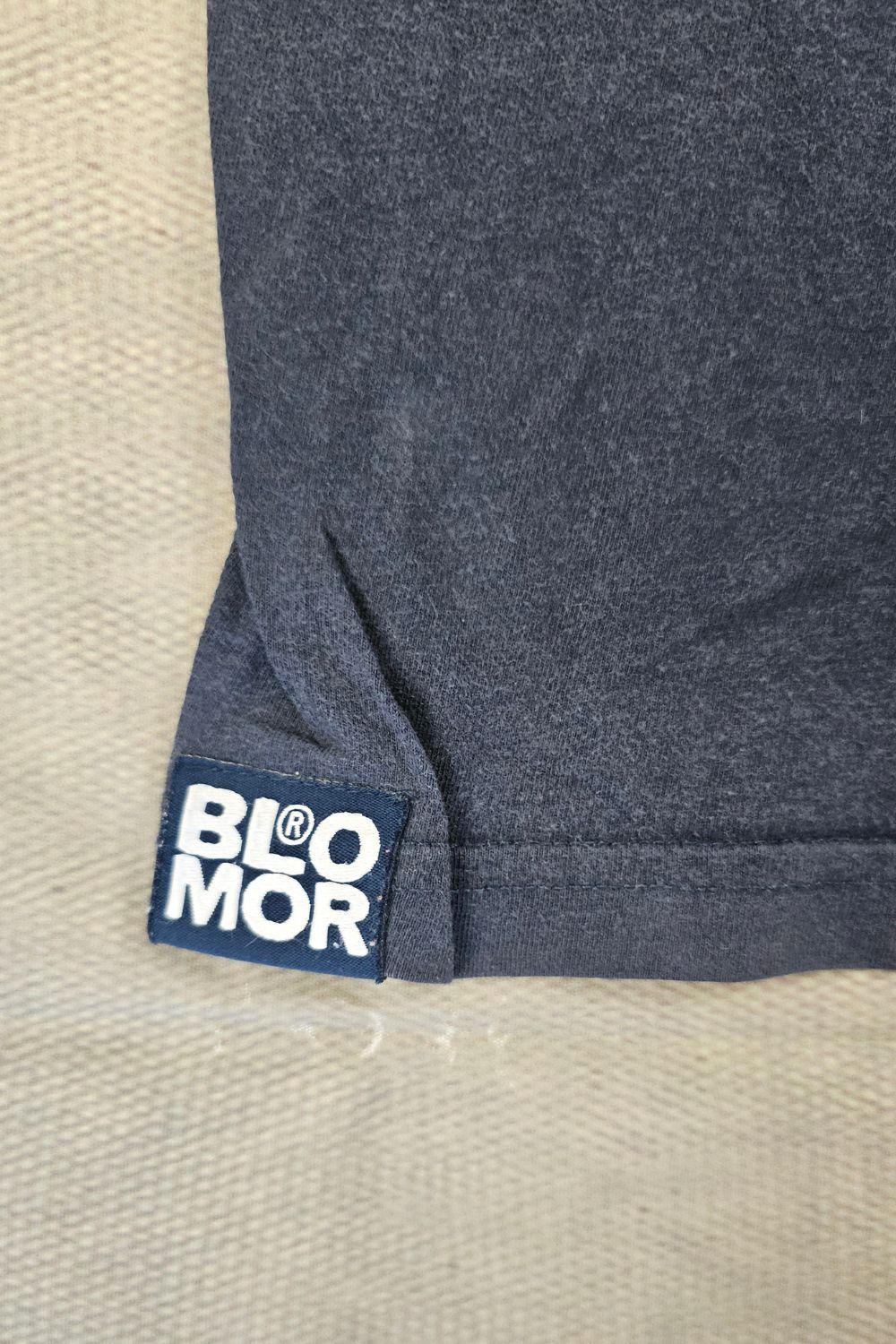 Vintage BLOMOR “Vodka Lemon – Courmayeur” LS Tee — early ‘10s OG Size US XL / EU 56 / 4 - 4 Thumbnail