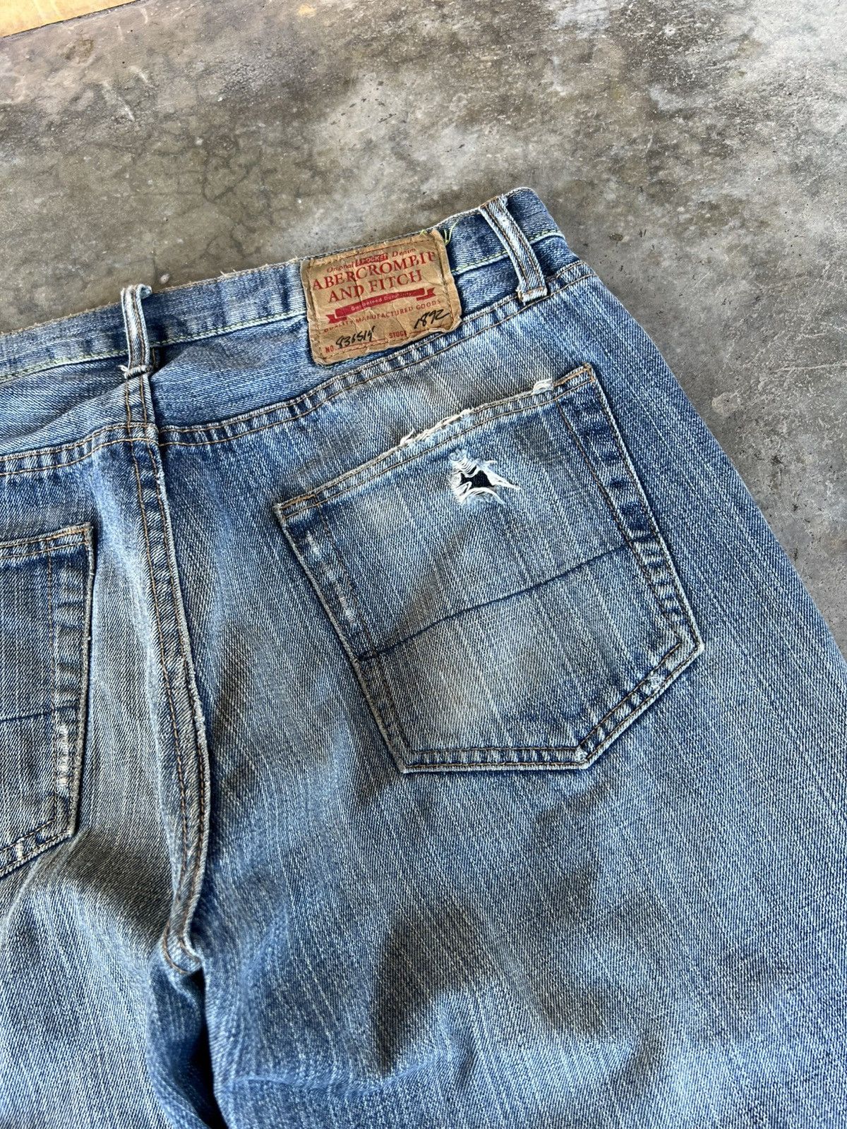 Abercrombie & Fitch Vintage Flare Abercrombie & Fitch Distress Jean Size US 32 / EU 48 - 20 Thumbnail
